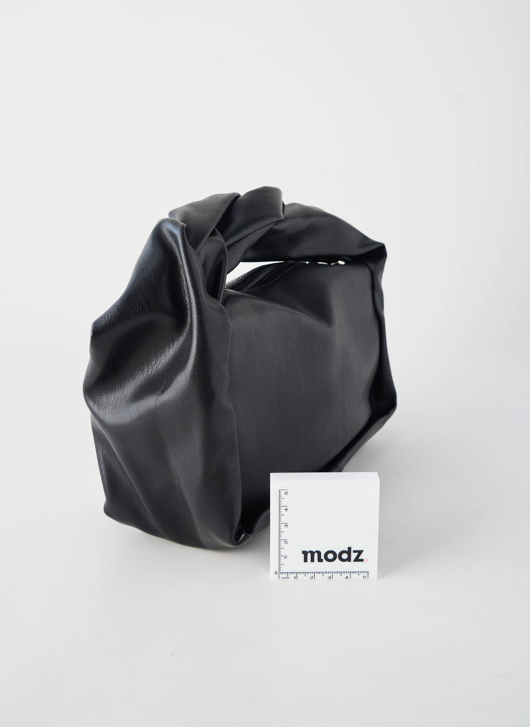 Krepšys juodas PIECES moteris