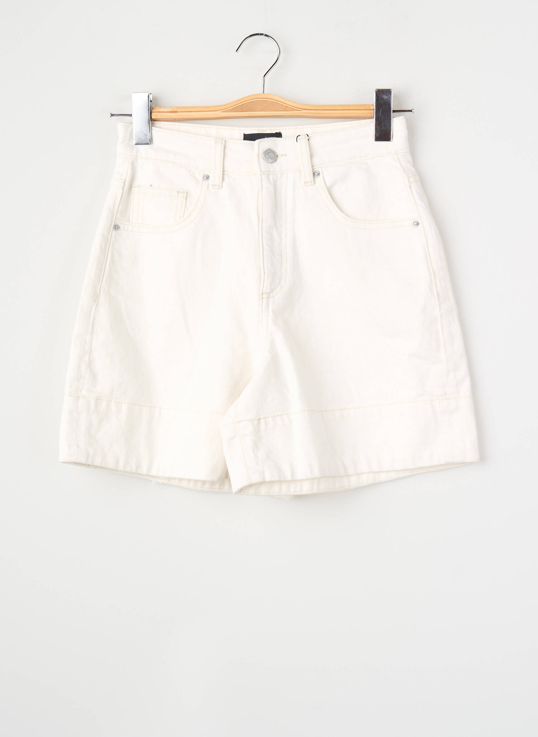 Šortas baltas VERO MODA moteris