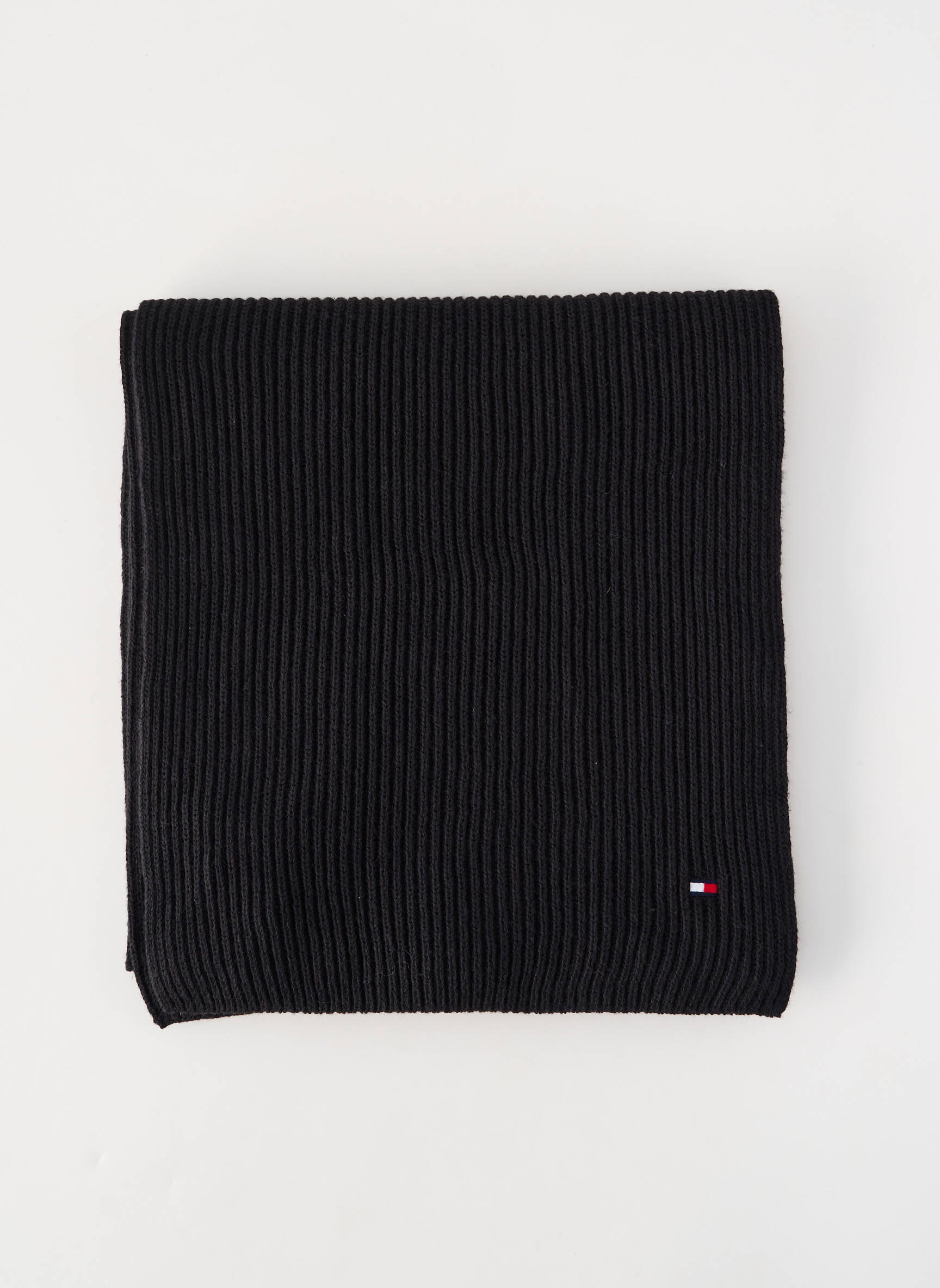 Šalikas juodas TOMMY HILFIGER vyras