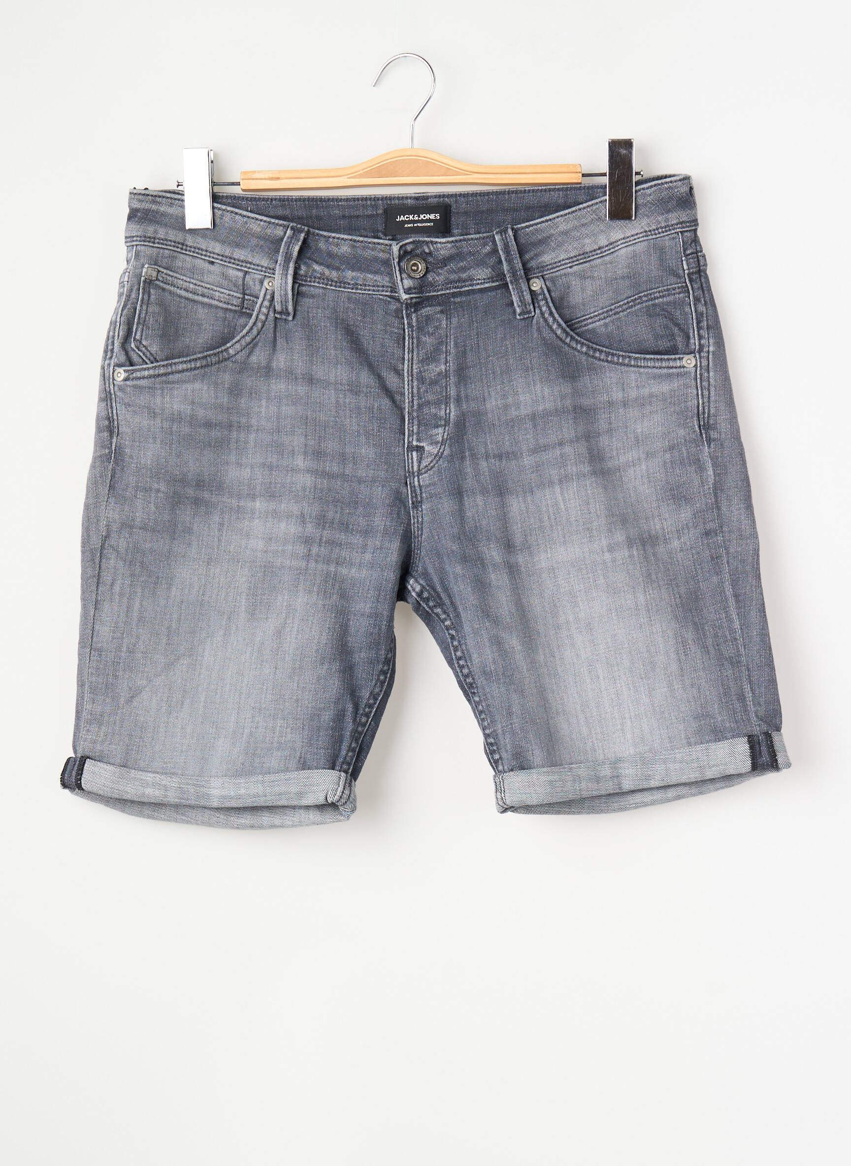 Šortas pilka JACK & JONES vyras