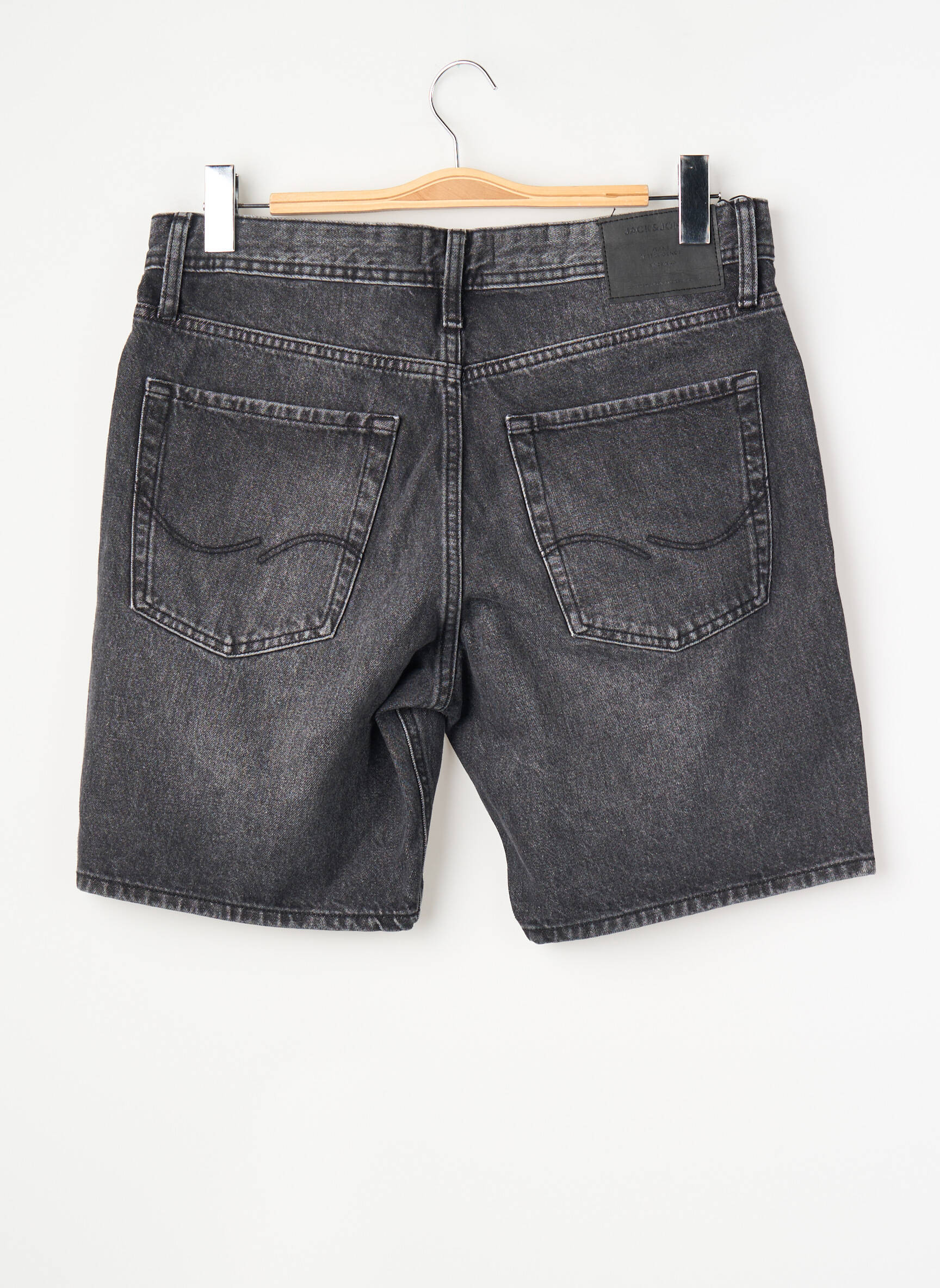 Šortas pilka JACK & JONES vyras