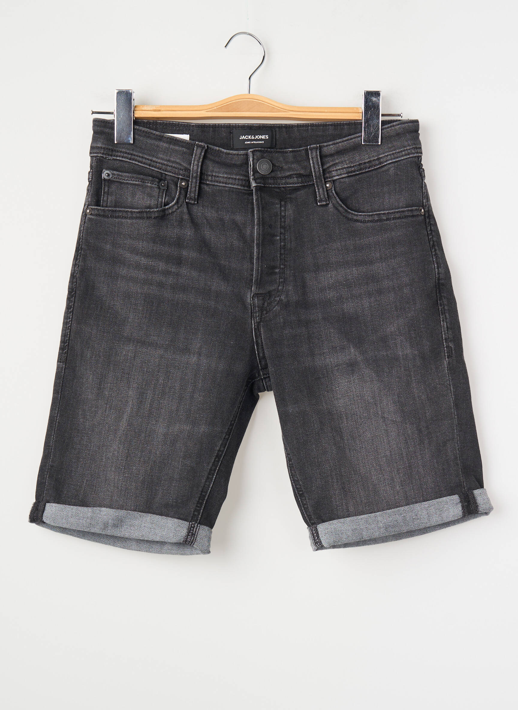Šortas juodas JACK & JONES vyras