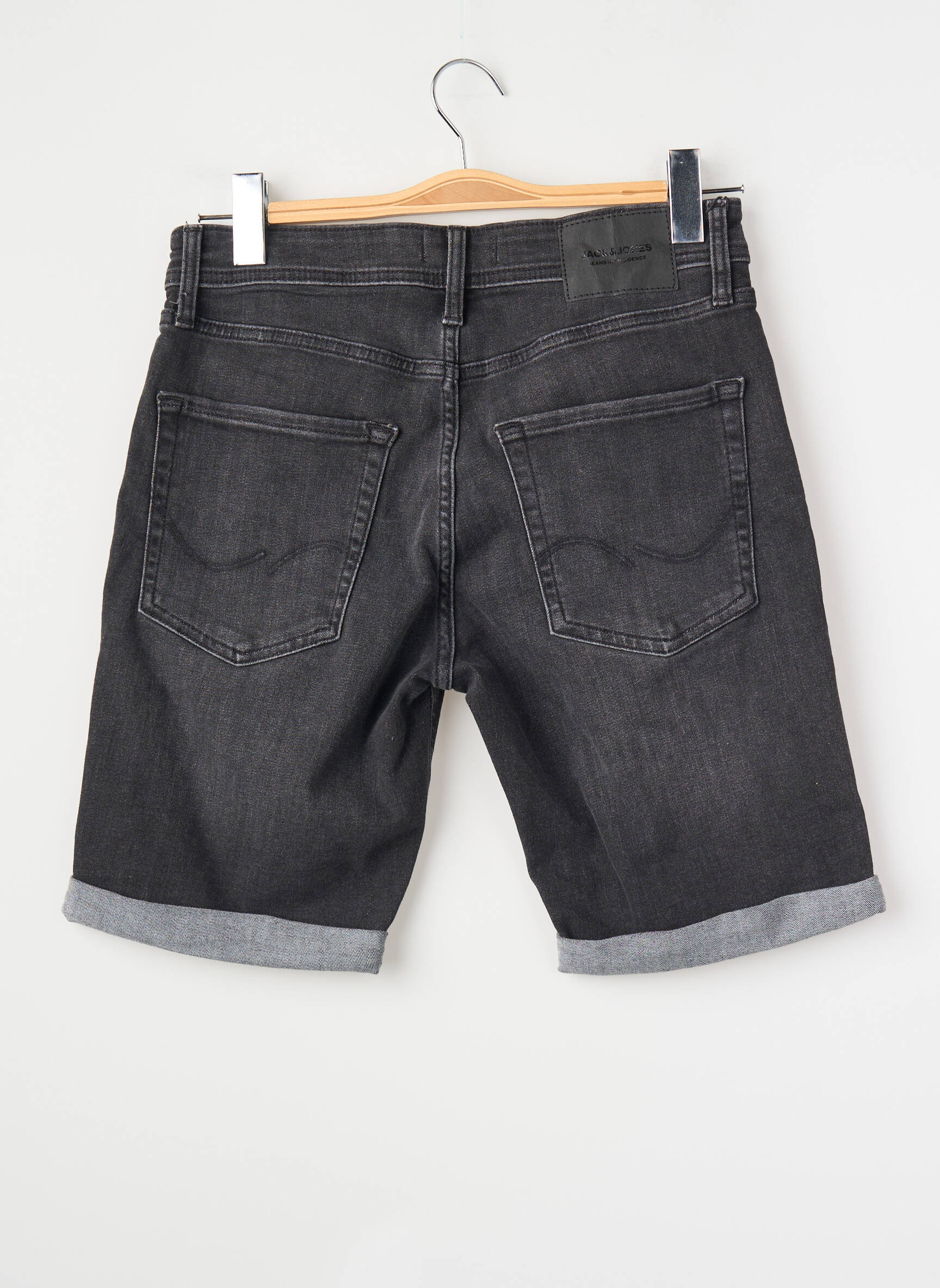 Šortas juodas JACK & JONES vyras