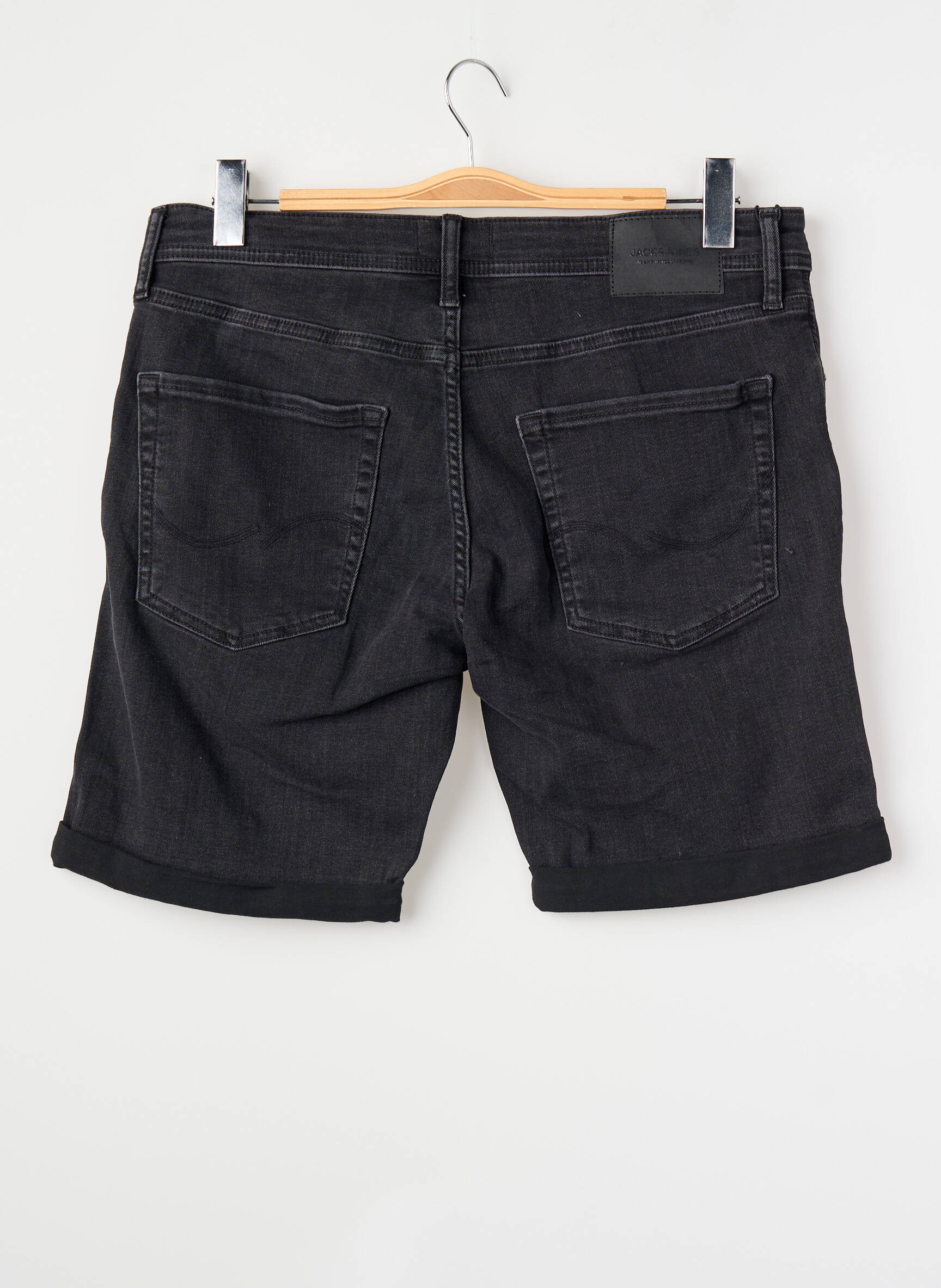 Šortas juodas JACK & JONES vyras