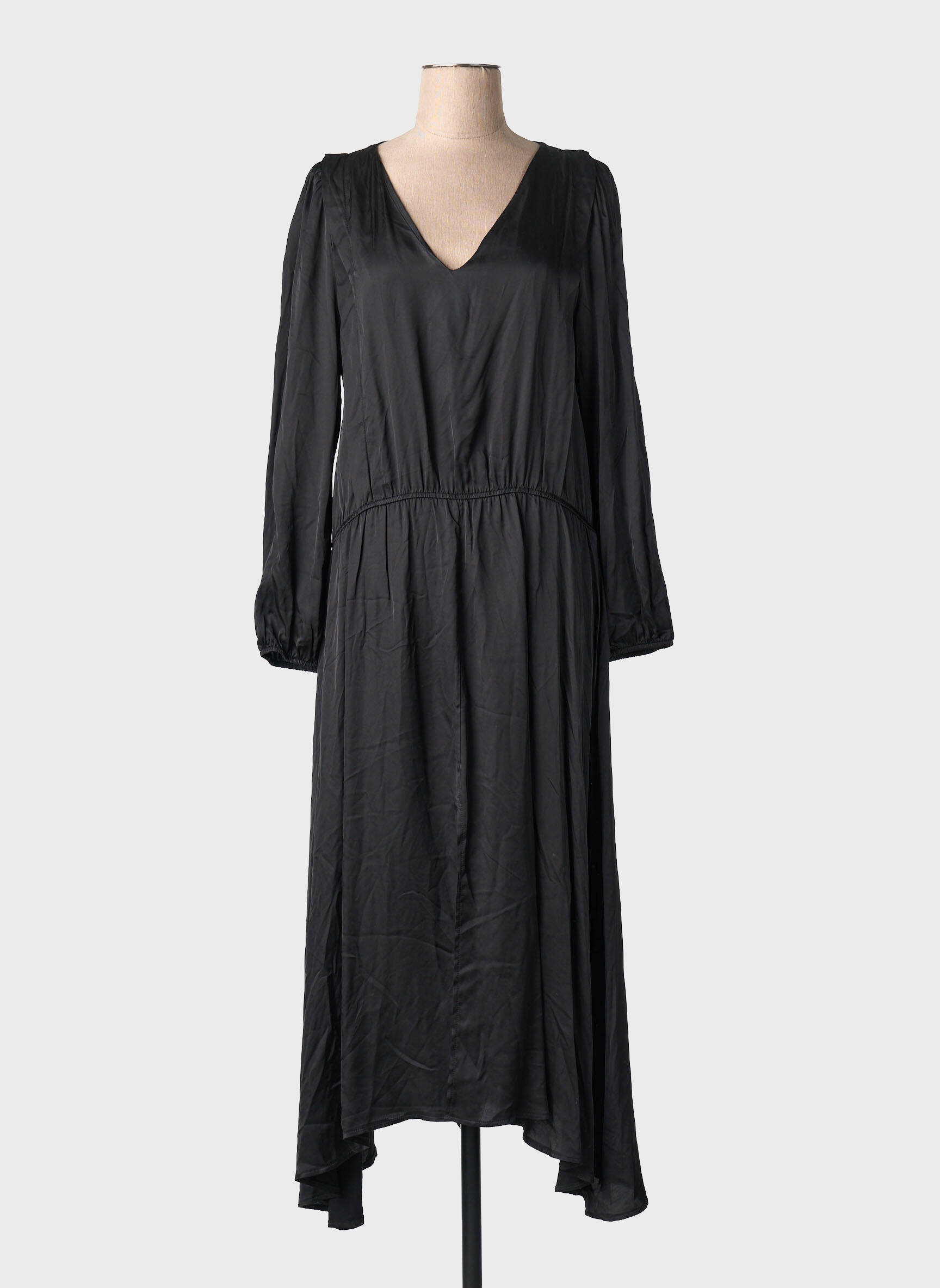 Ilga suknelė juodas ASTRID BLACK LABEL moteris