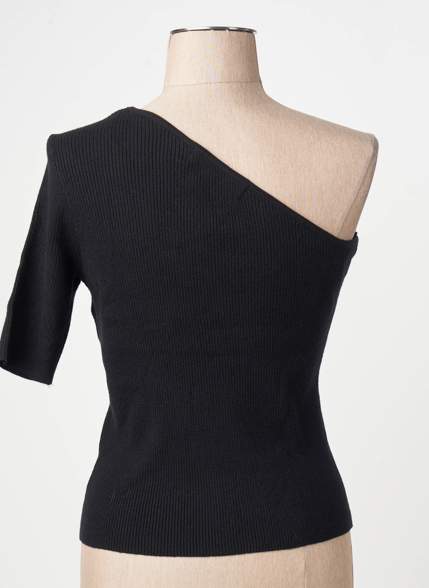 T-marškinys juodas VERO MODA moteris