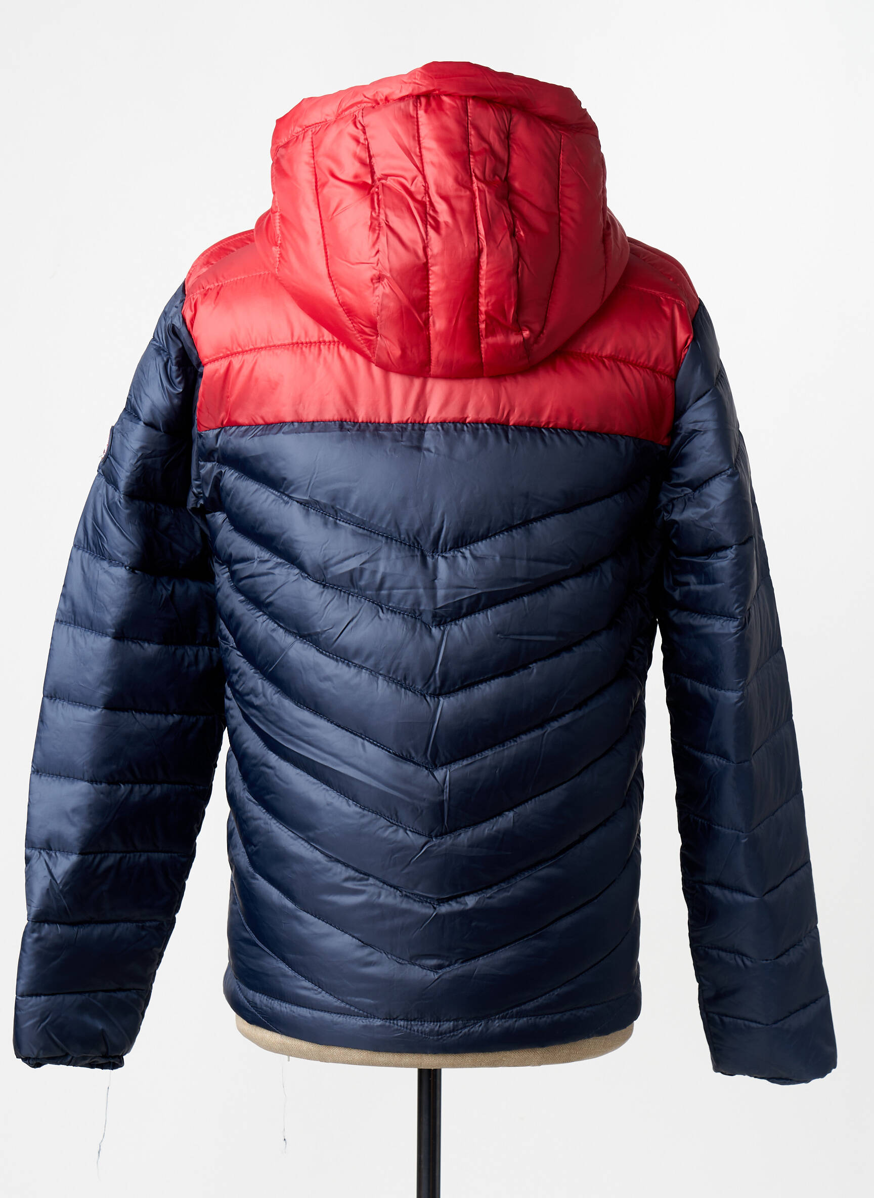 Pūkinė striukė mėlyna JACK & JONES vyras