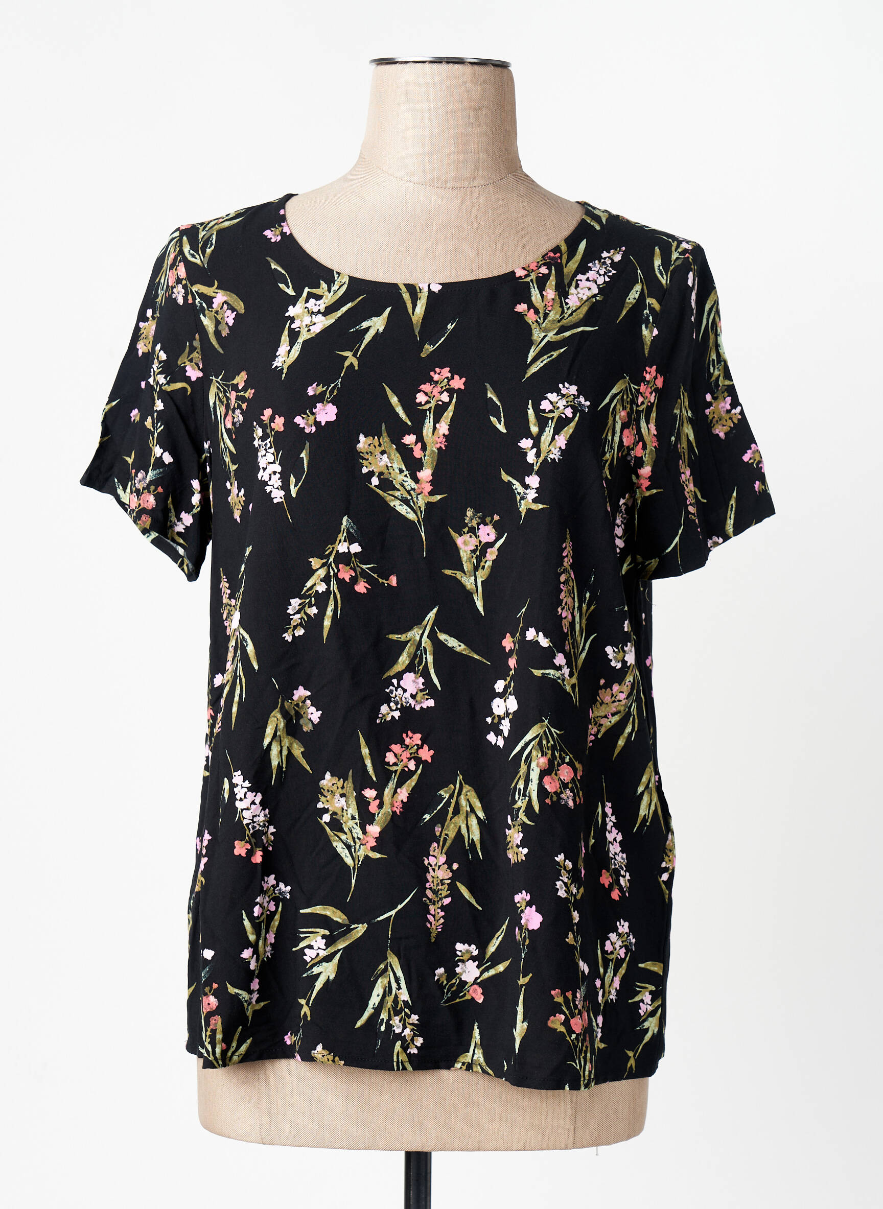 Moteriškas marškinys juodas VERO MODA moteris