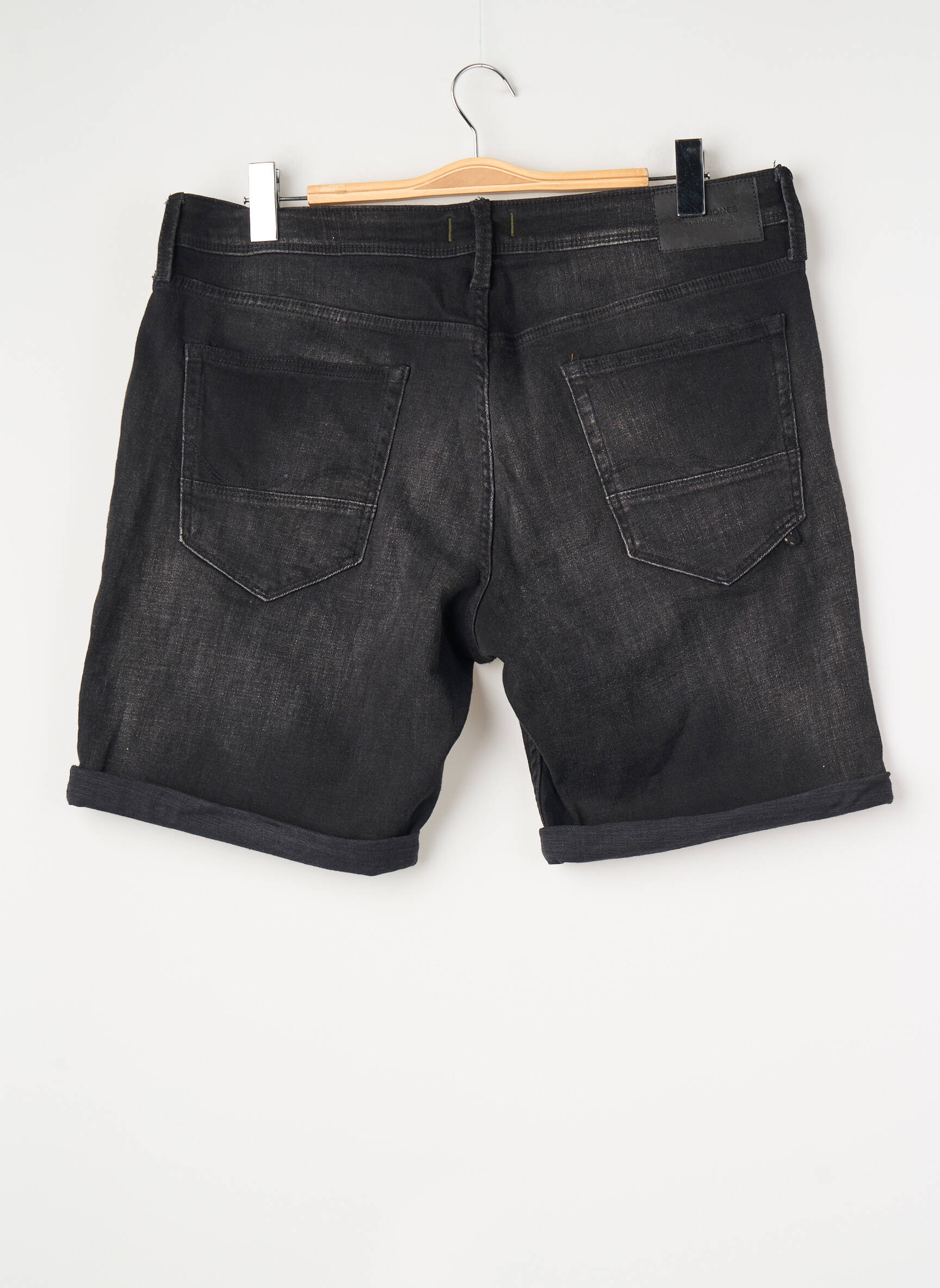 Šortas juodas JACK & JONES vyras