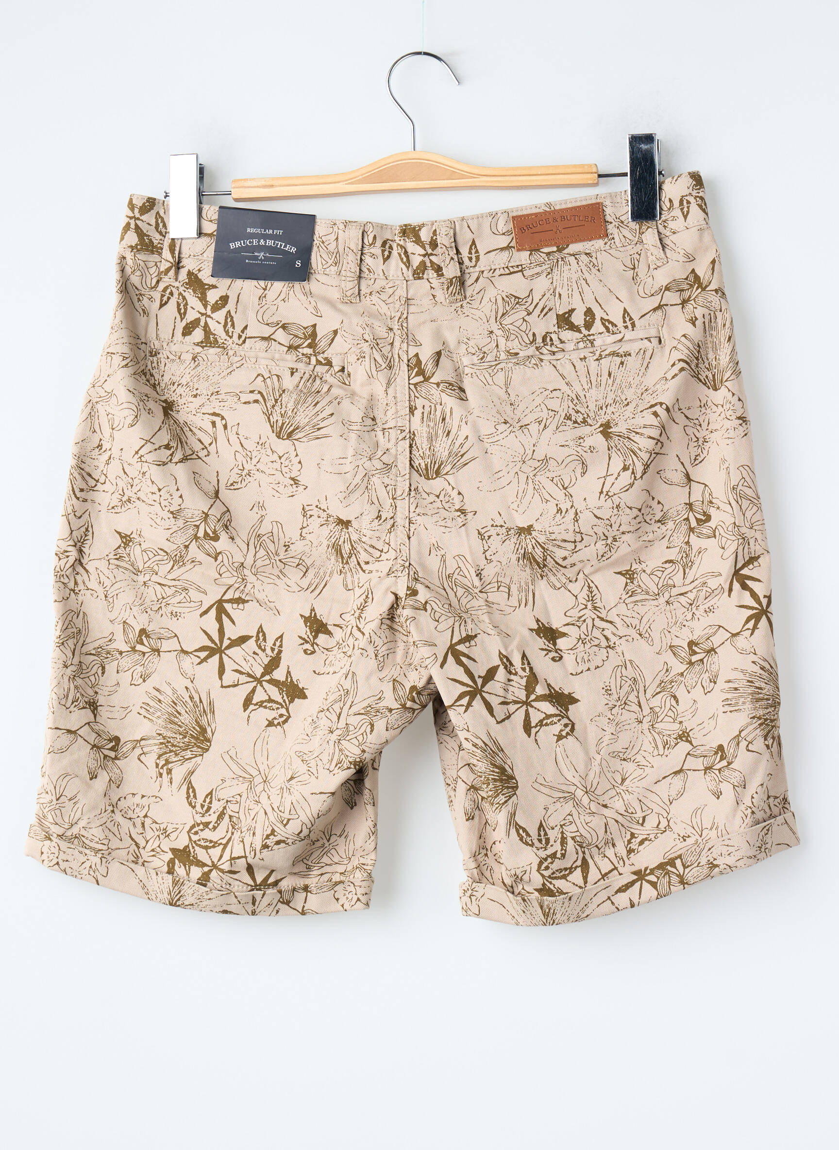 Bermudas bežinis BRUCE & BUTLER  vyras