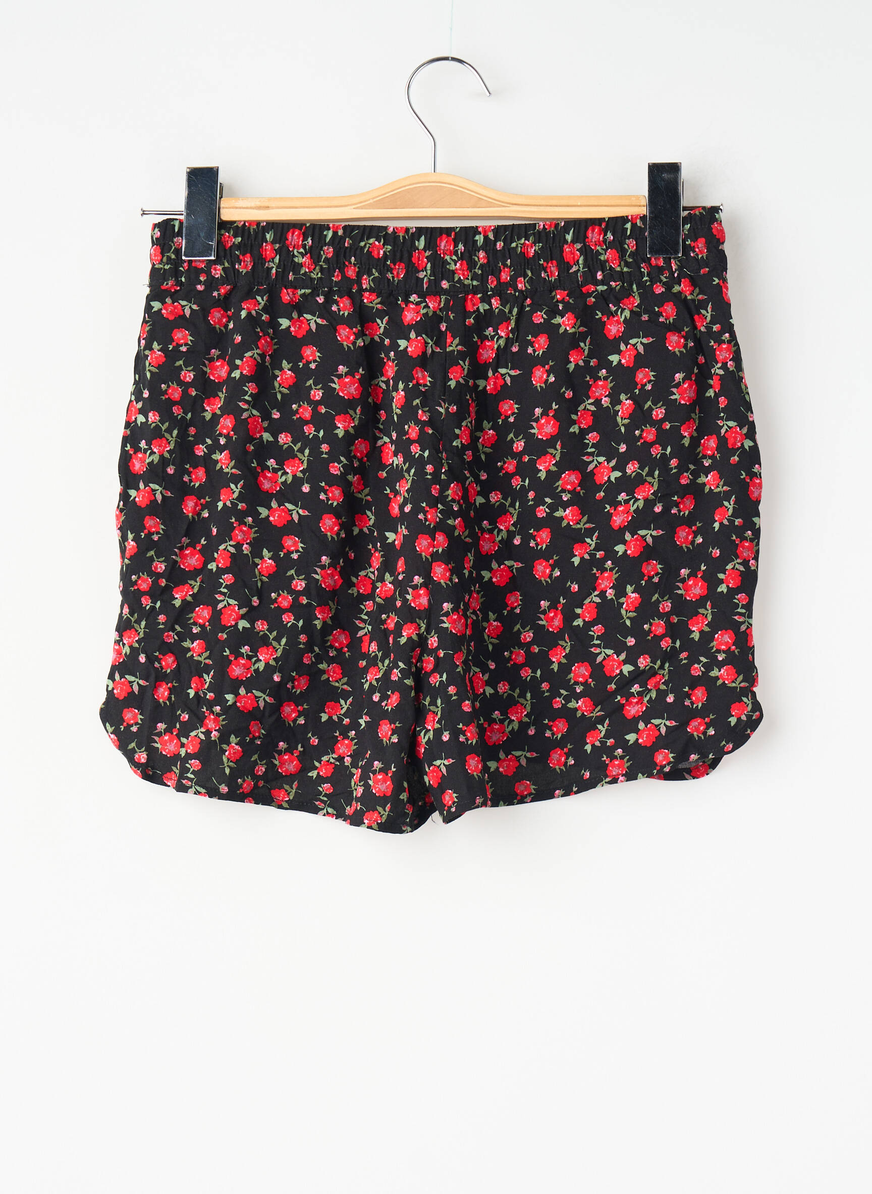 Šortas juodas VERO MODA moteris