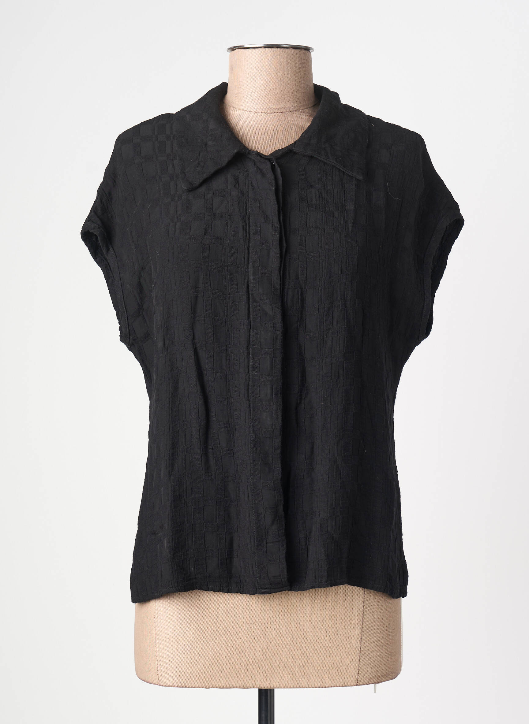 Moteriškas marškinys juodas ASTRID BLACK LABEL moteris