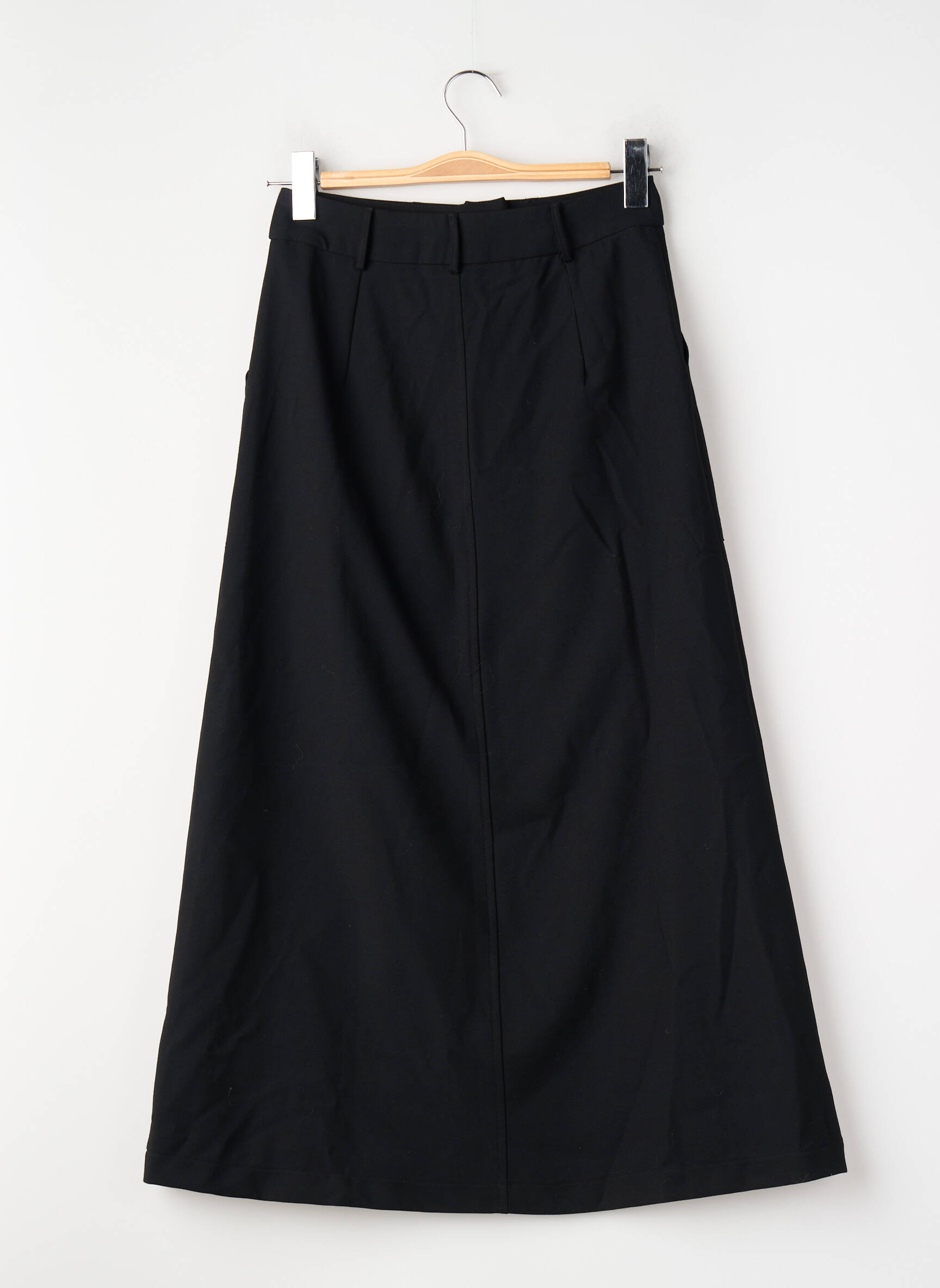Pusilgis sijonas juodas ASTRID BLACK LABEL moteris