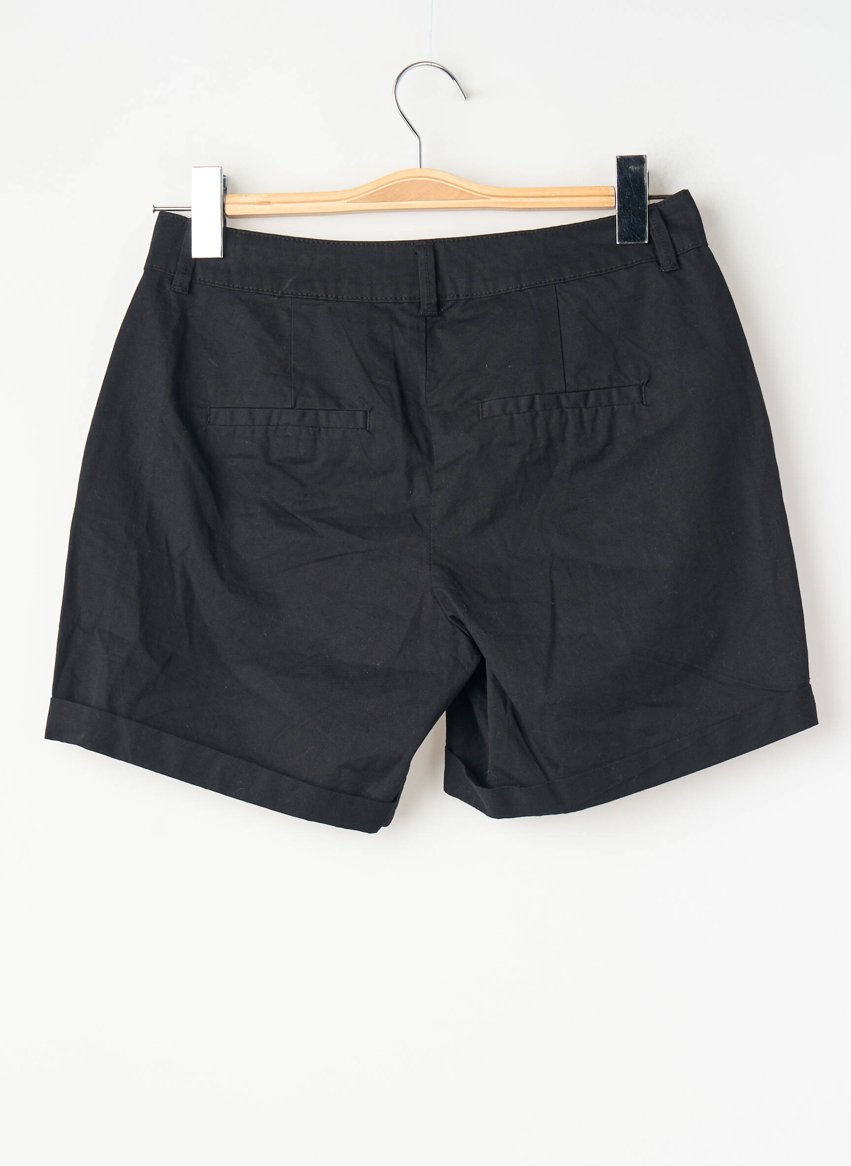 Šortas juodas VERO MODA moteris