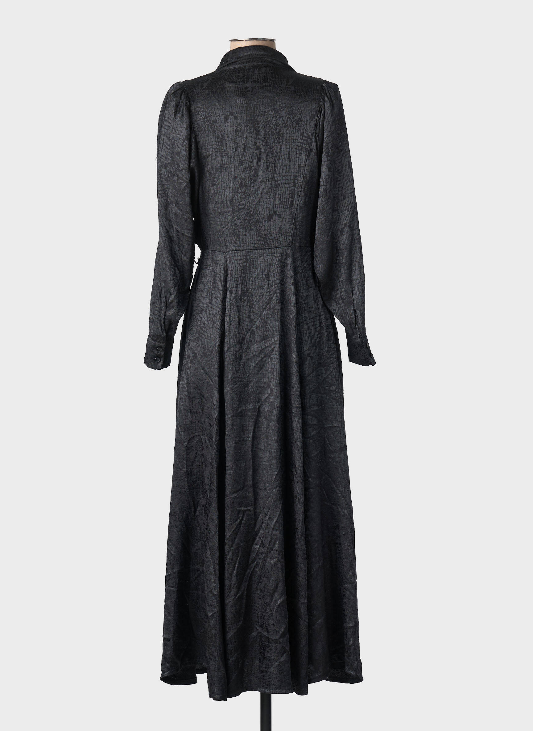 Ilga suknelė juodas ASTRID BLACK LABEL moteris