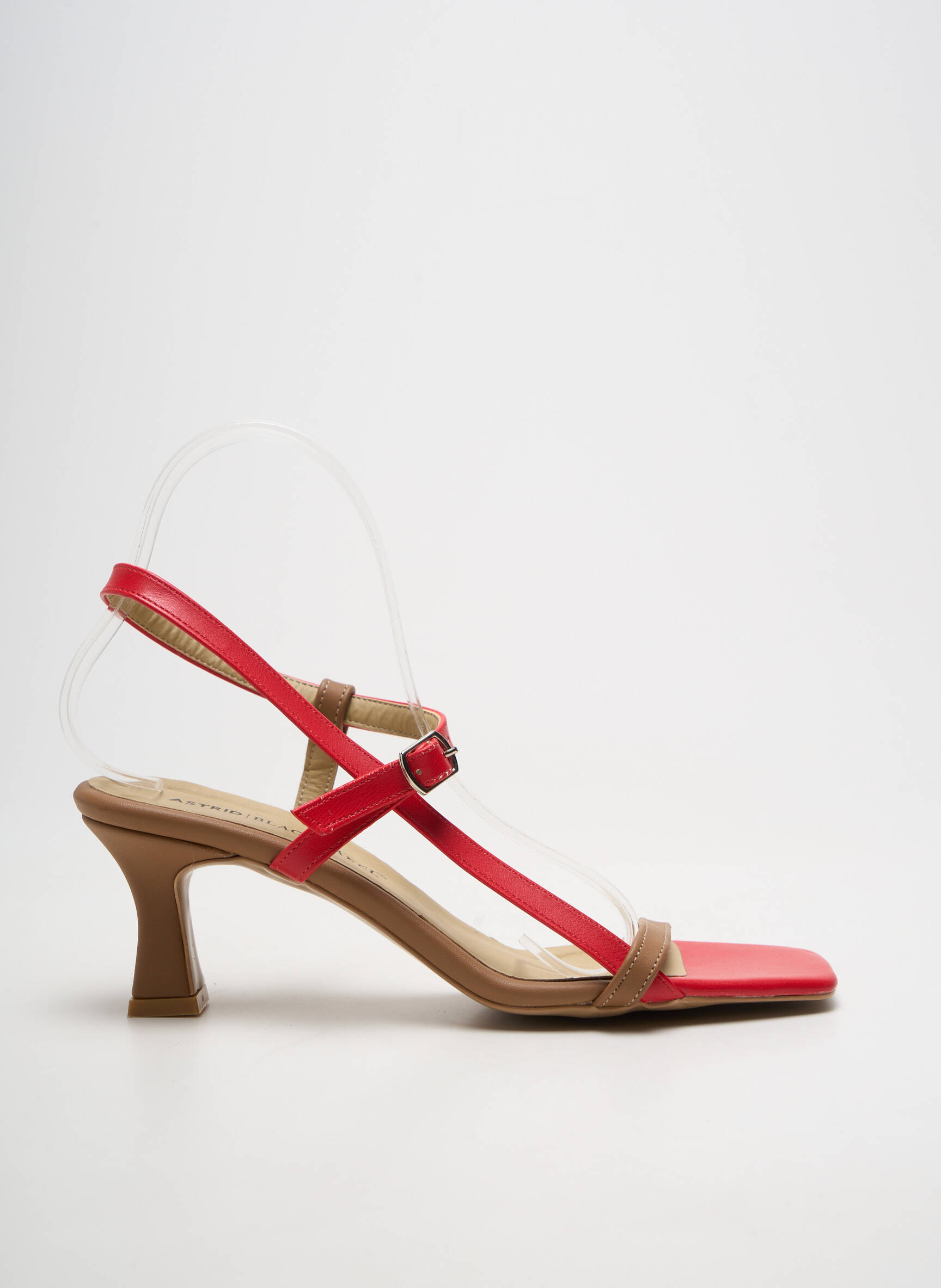 Sandalai/nu pėdos raudona ASTRID BLACK LABEL moteris
