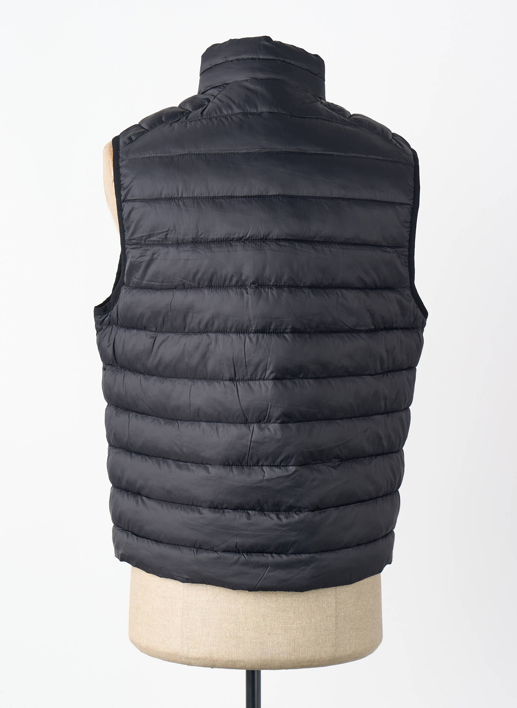 Pūkinė striukė juodas JACK & JONES vyras
