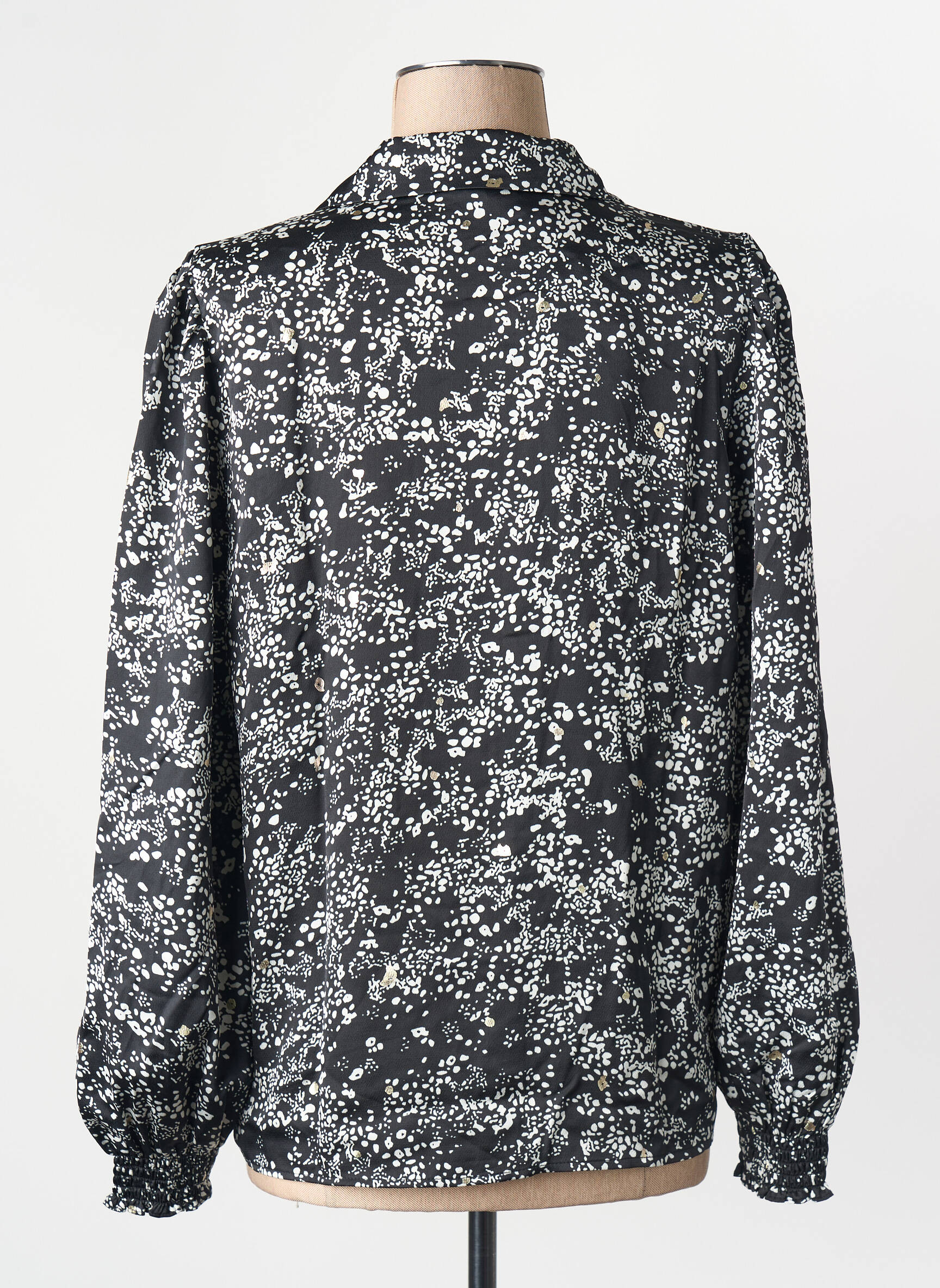 Moteriškas marškinys juodas VERO MODA moteris