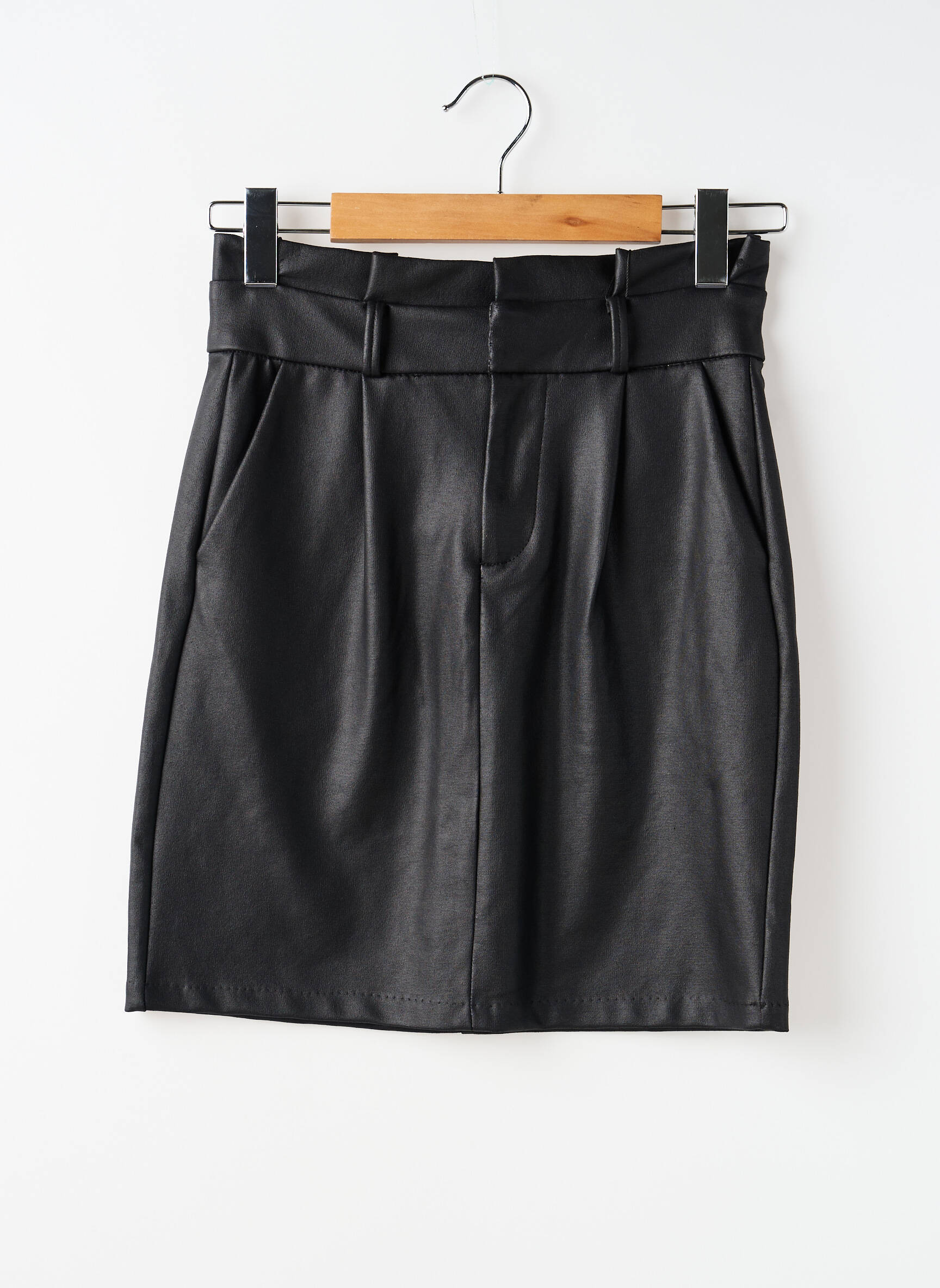 Trumpas sijonas juodas VERO MODA moteris