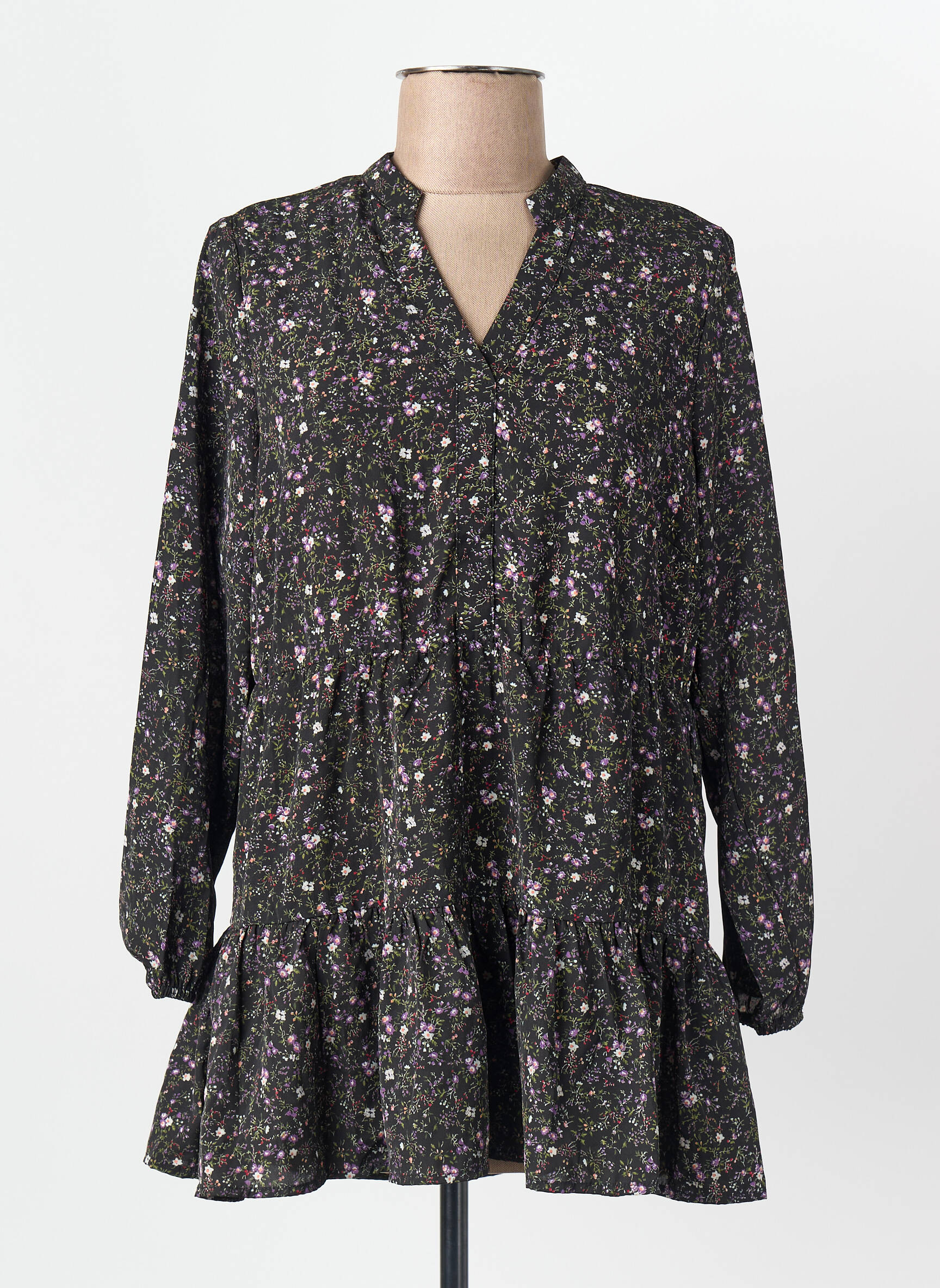 Moteriškas marškinys juodas VERO MODA moteris