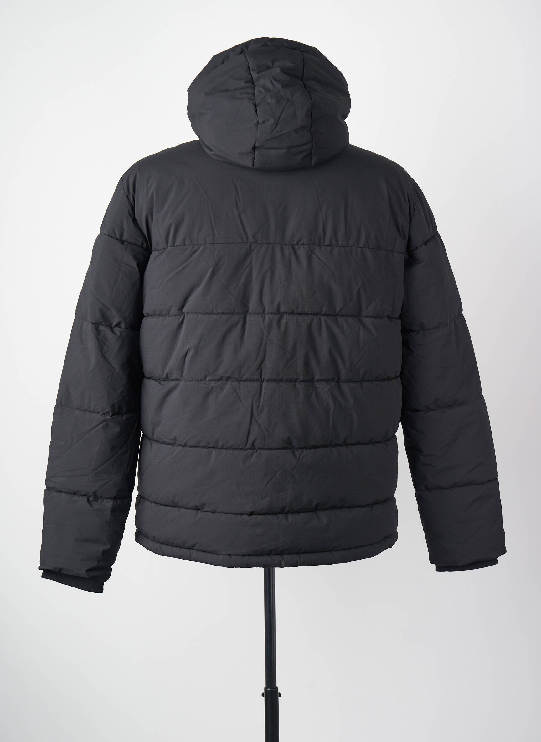 Pūkinė striukė juodas JACK & JONES vyras