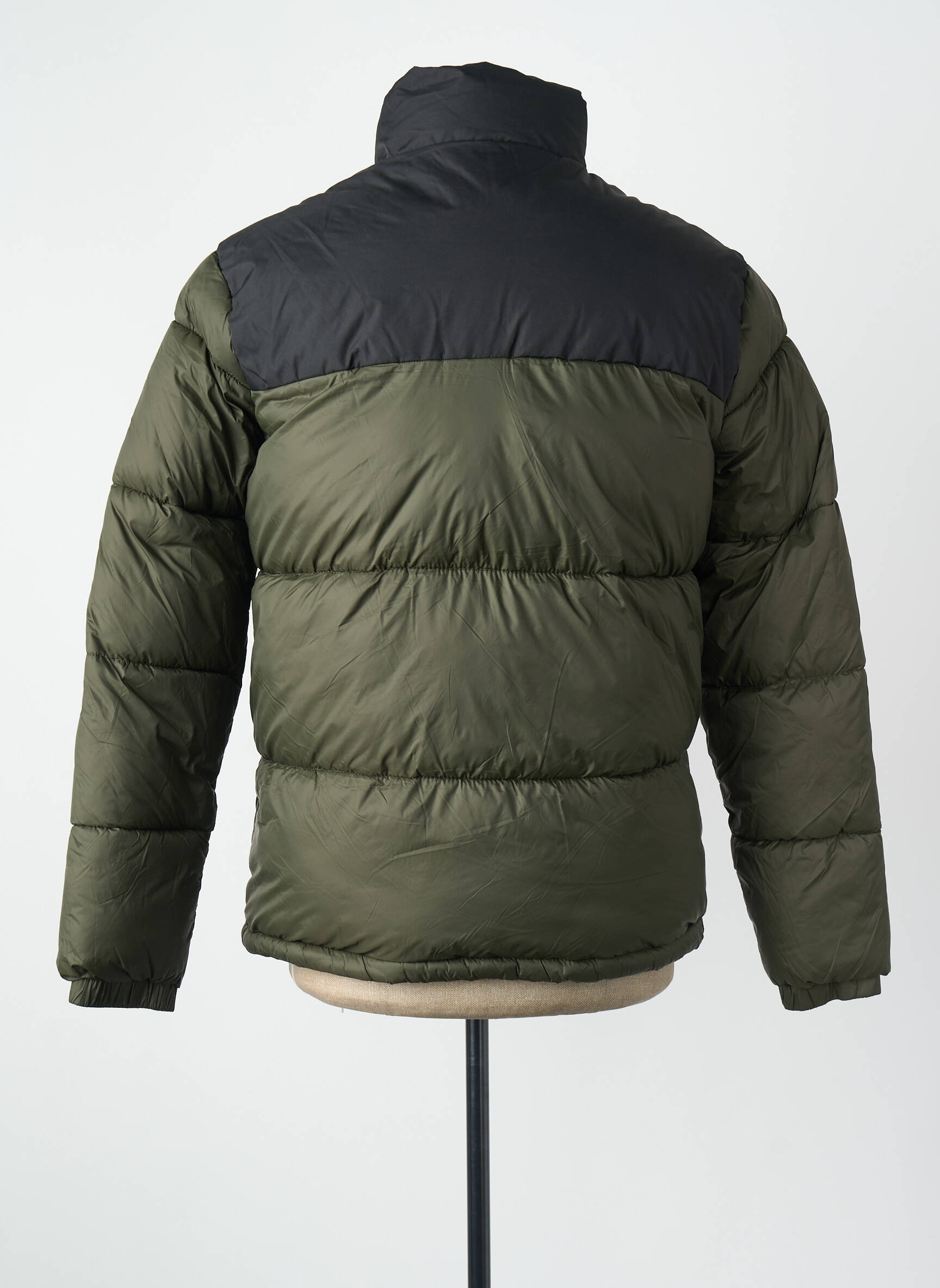 Pūkinė striukė žalias JACK & JONES vyras