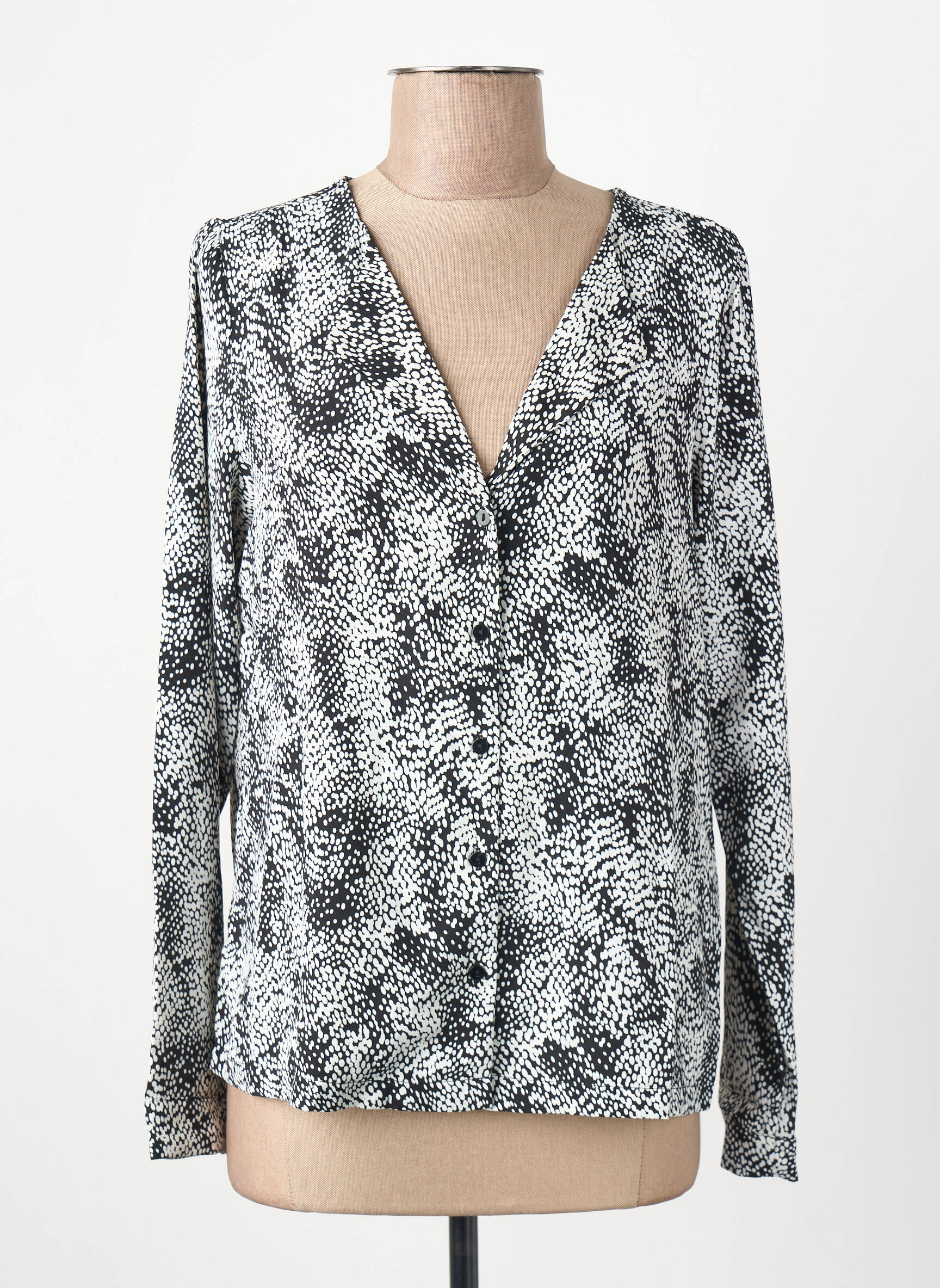 Moteriškas marškinys juodas VERO MODA moteris