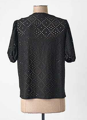 T-marškinys juodas VERO MODA moteris