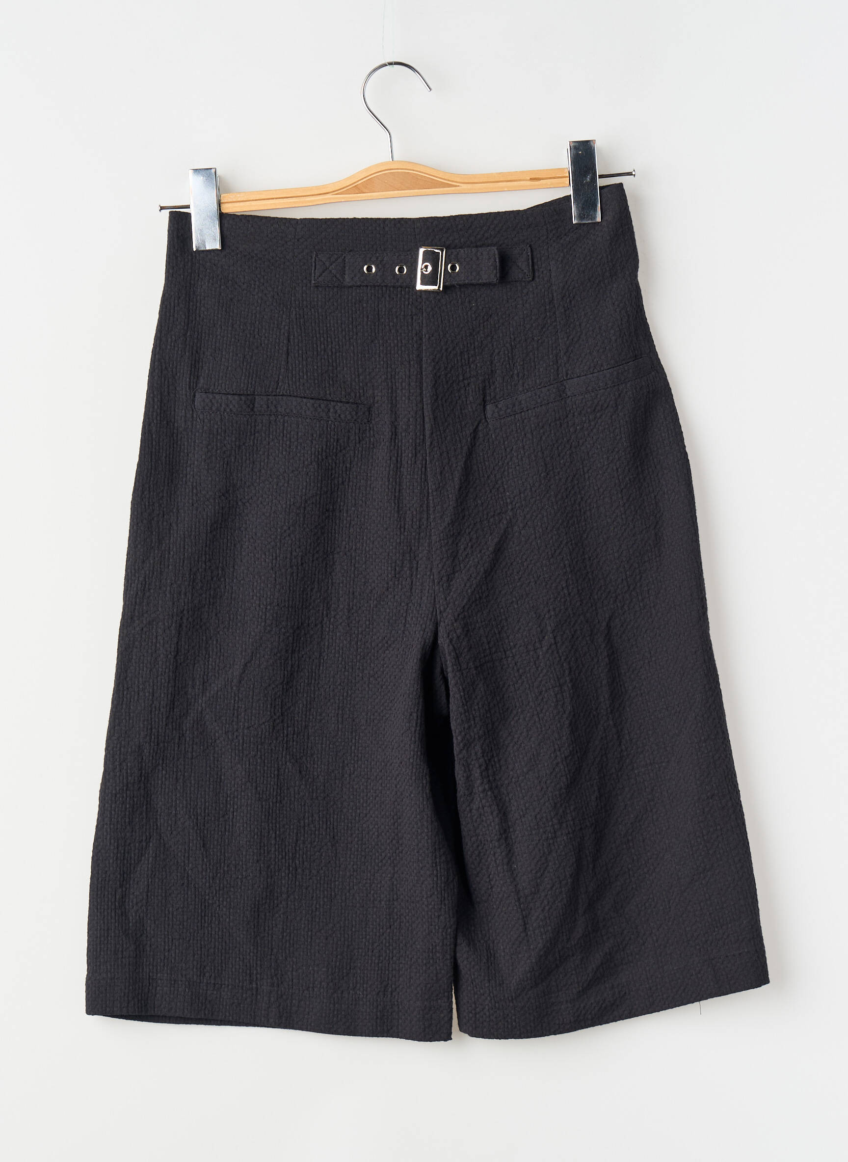 Bermudas juodas NÜ moteris