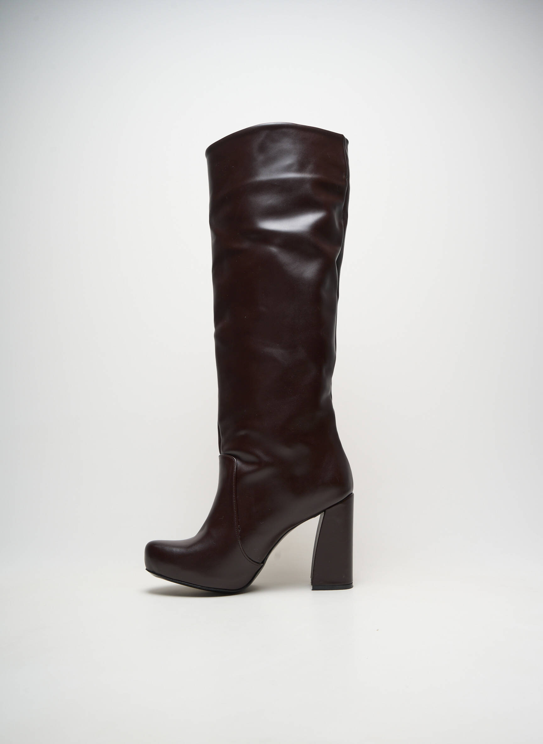 Batai rudas ASTRID BLACK LABEL moteris