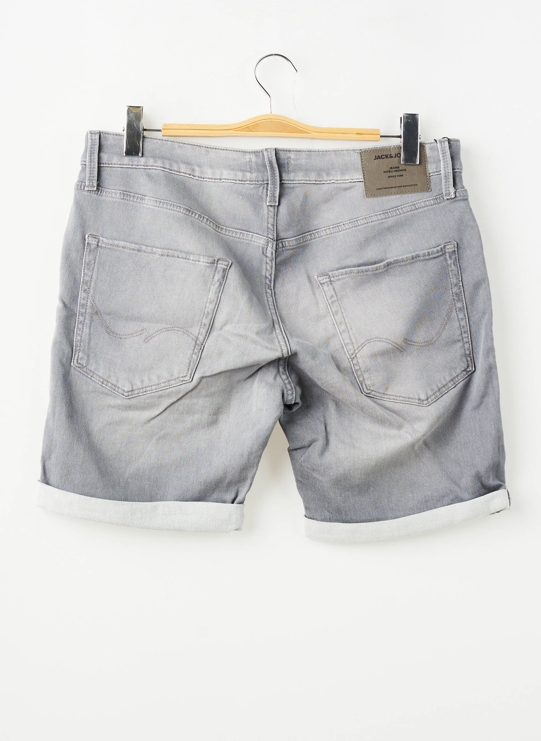 Šortas pilka JACK & JONES vyras