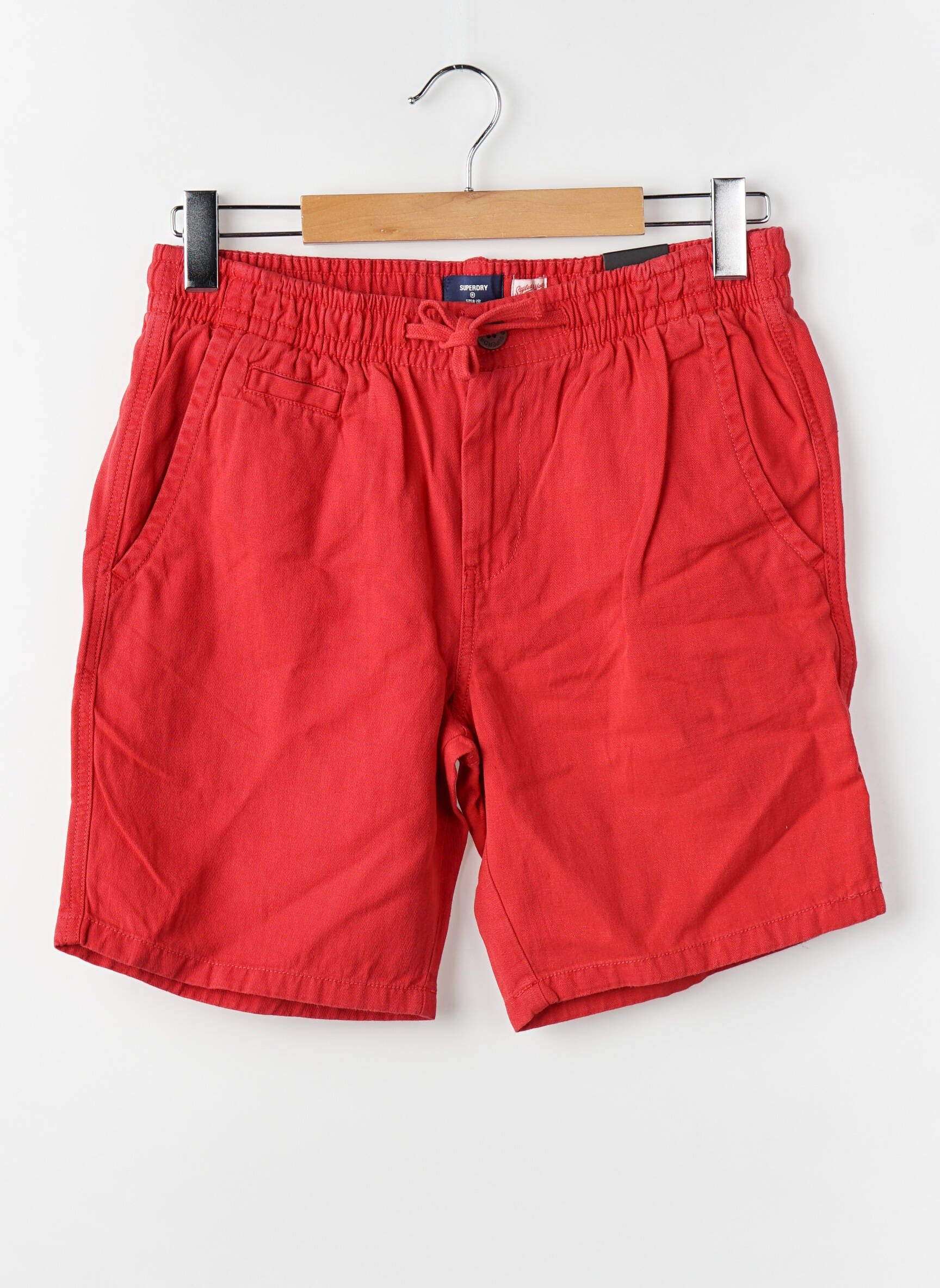 Šortas raudona SUPERDRY vyras
