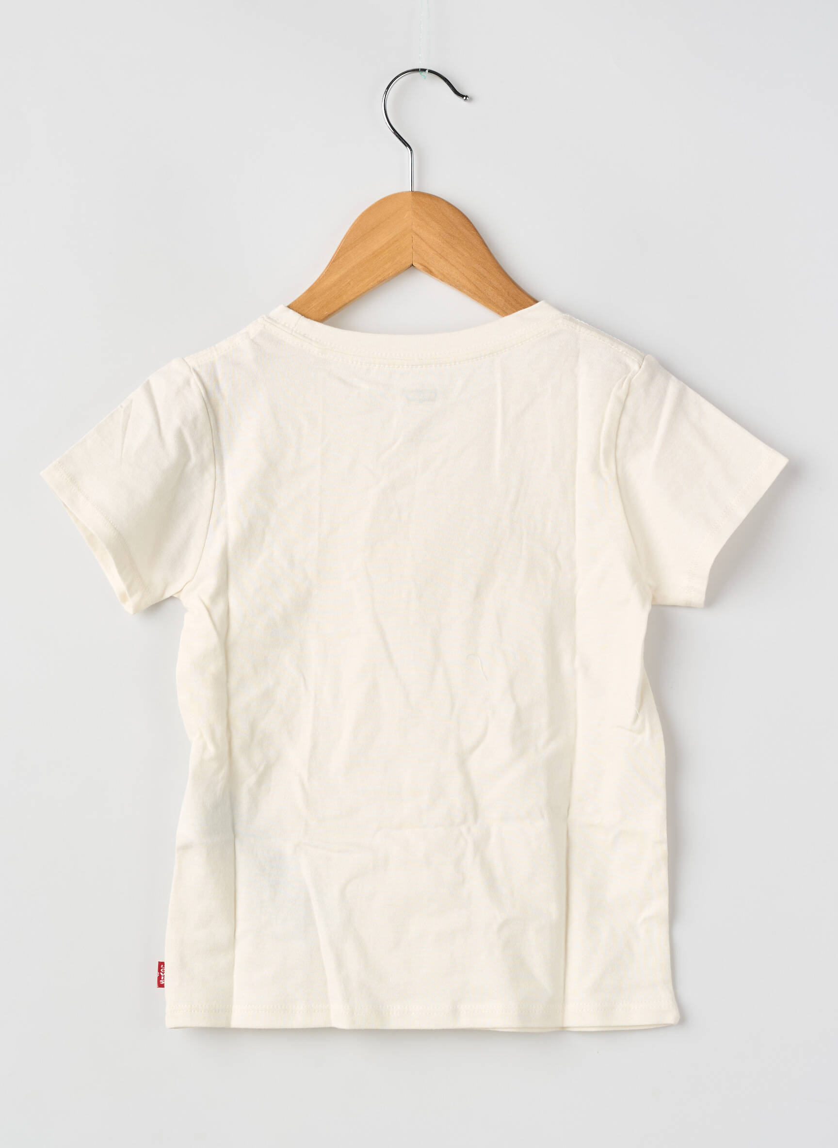 T-marškinys baltas LEVI'S mergina