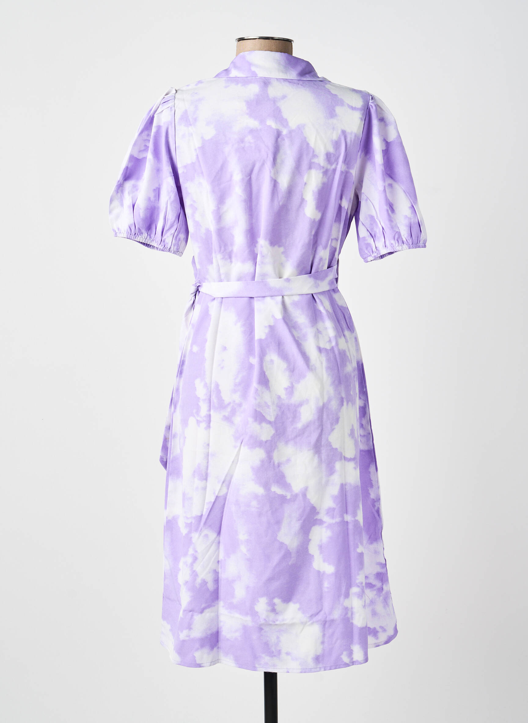 Pusilgių suknelė violetinis MAMA LICIOUS moteris
