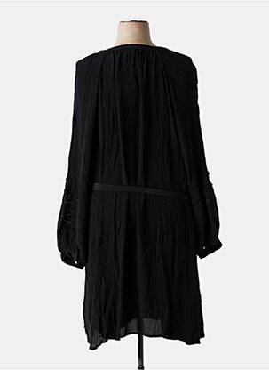 Pusilgių suknelė juodas VERO MODA moteris