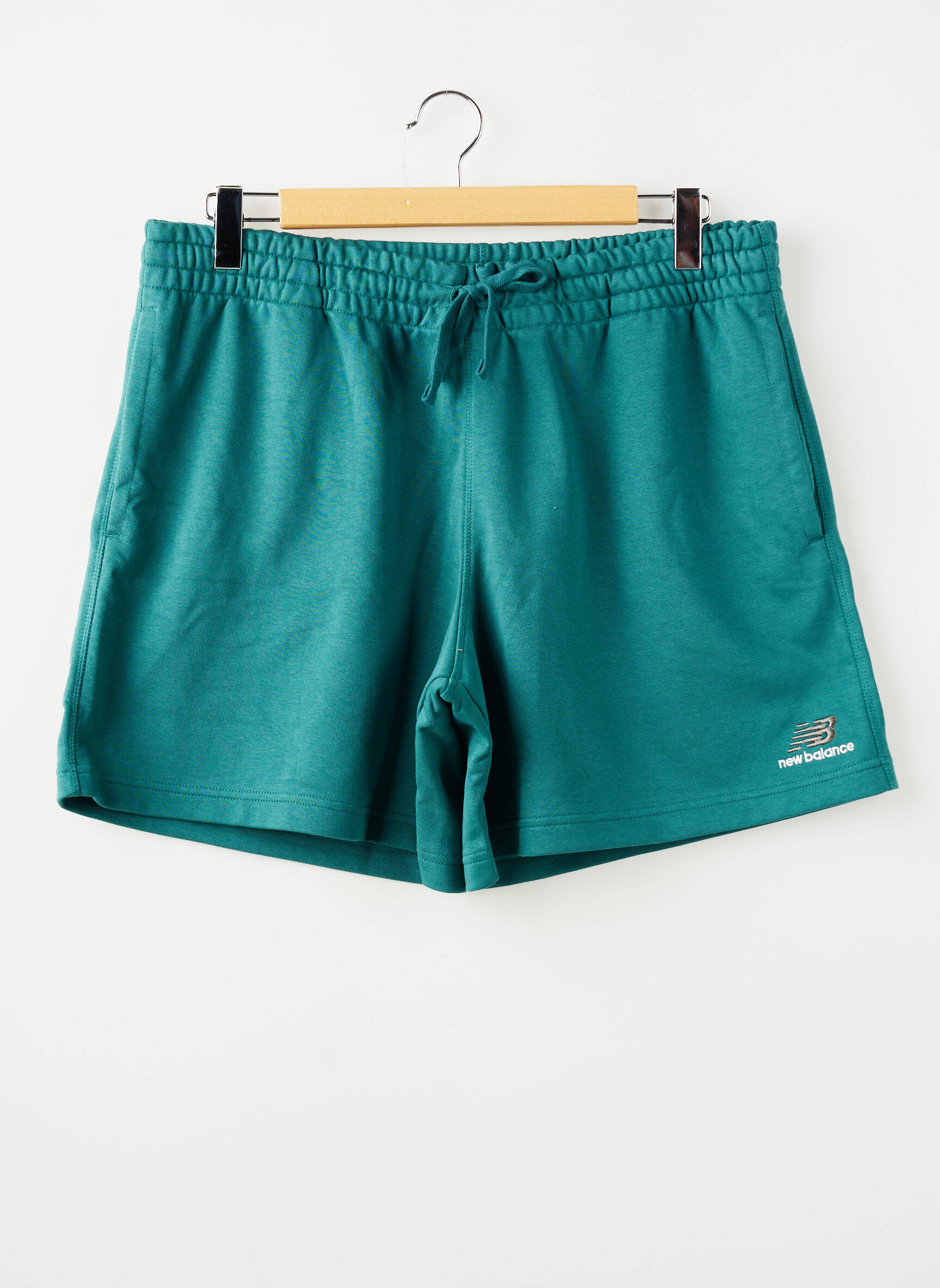 Šortas žalias NEW BALANCE moteris