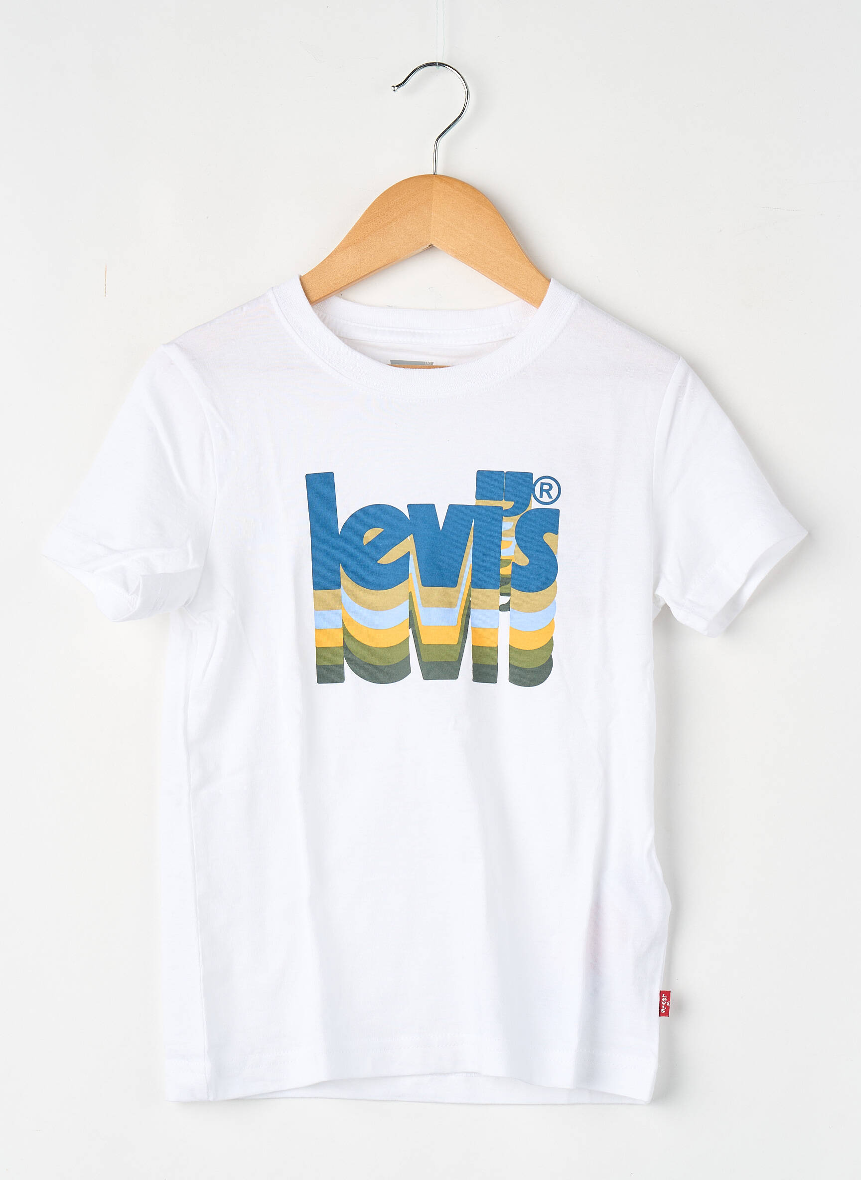 T-marškinys baltas LEVI'S mergina