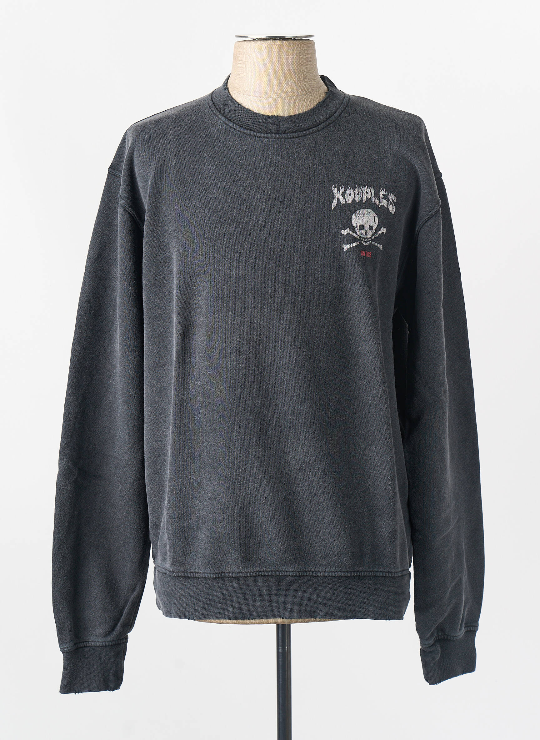 Mikroskopas pilka THE KOOPLES vyras
