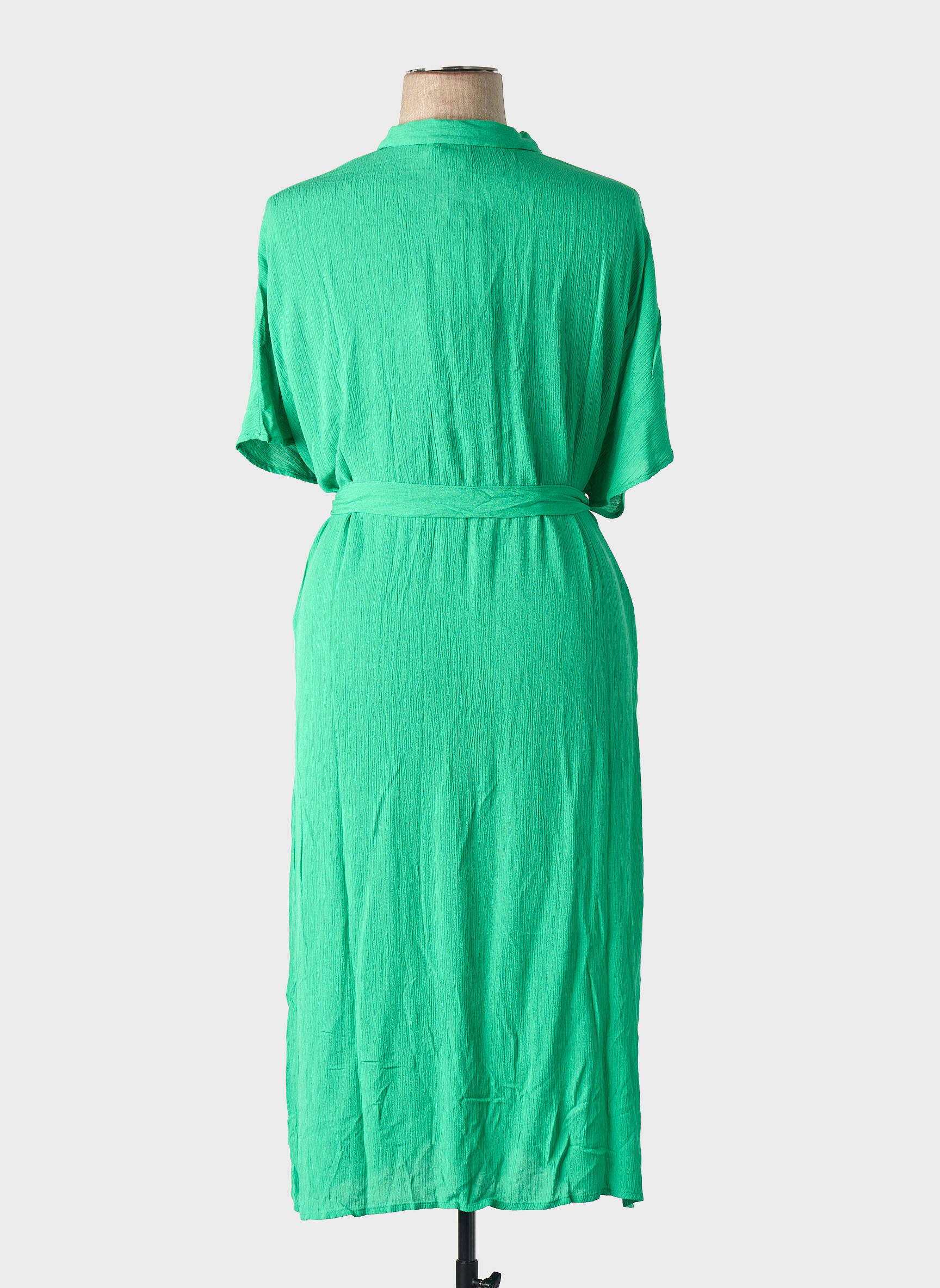 Pusilgių suknelė žalias VERO MODA moteris
