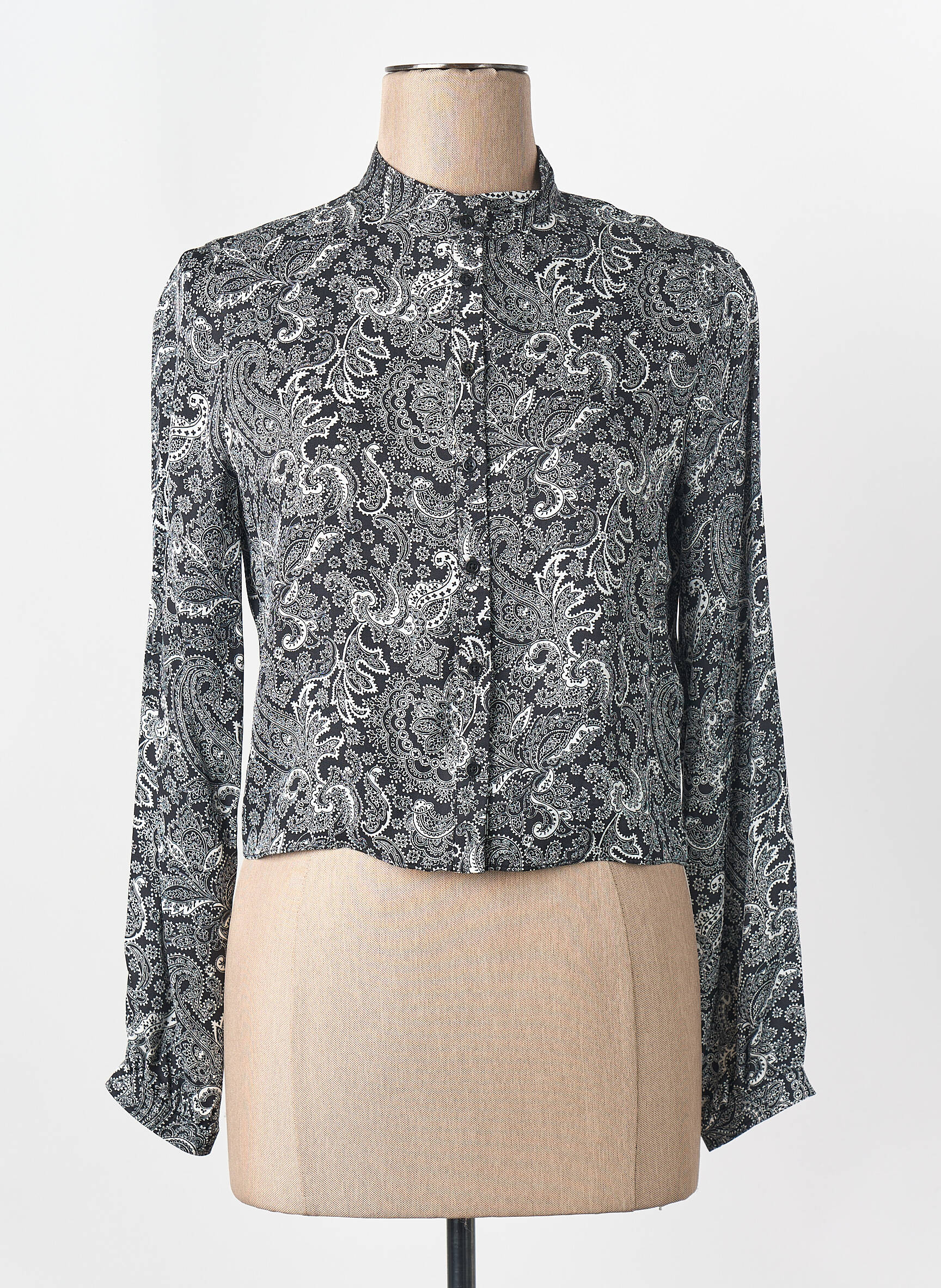 Moteriškas marškinys juodas THE KOOPLES moteris