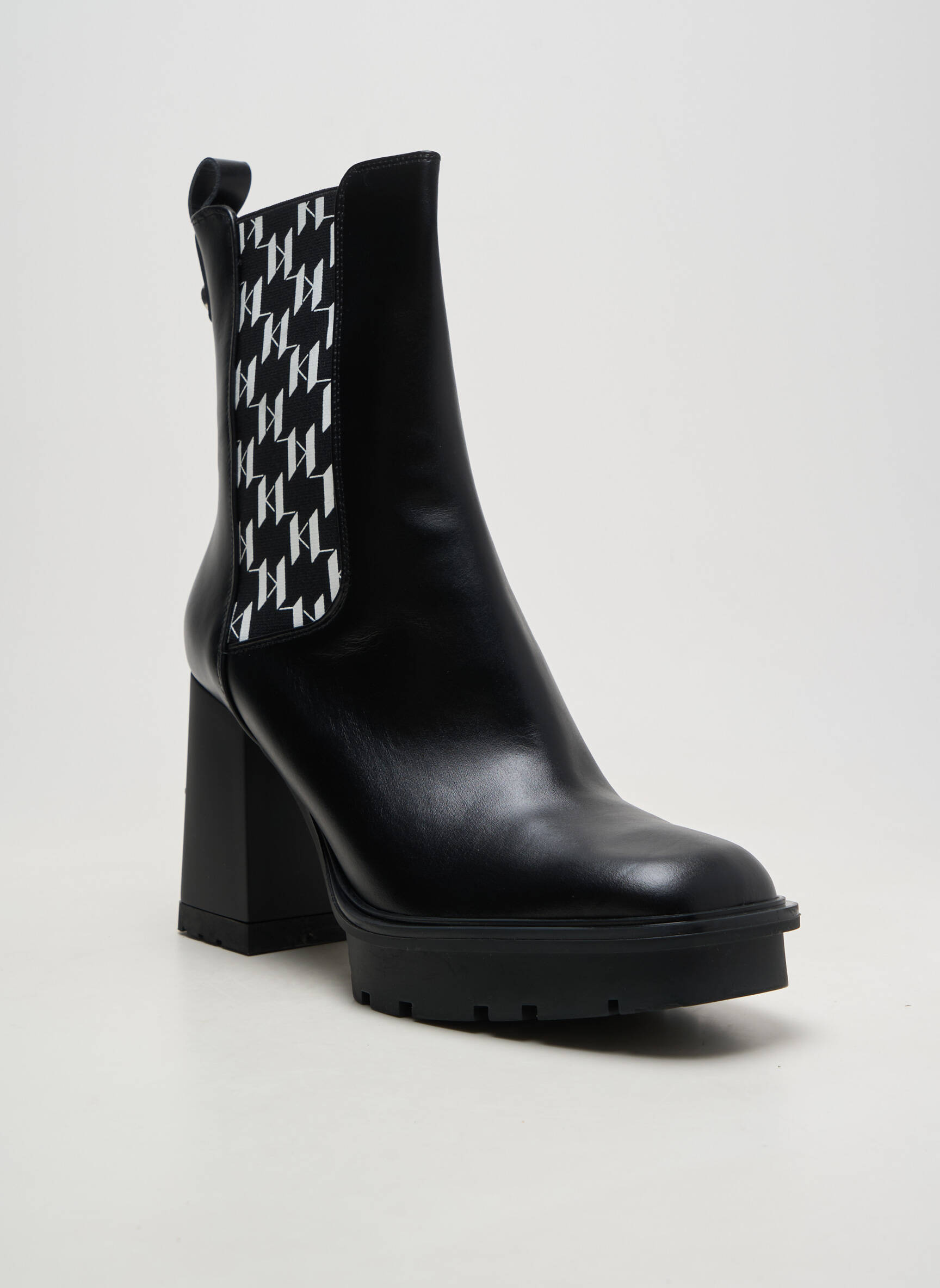 Batai/botai juodas KARL LAGERFELD moteris