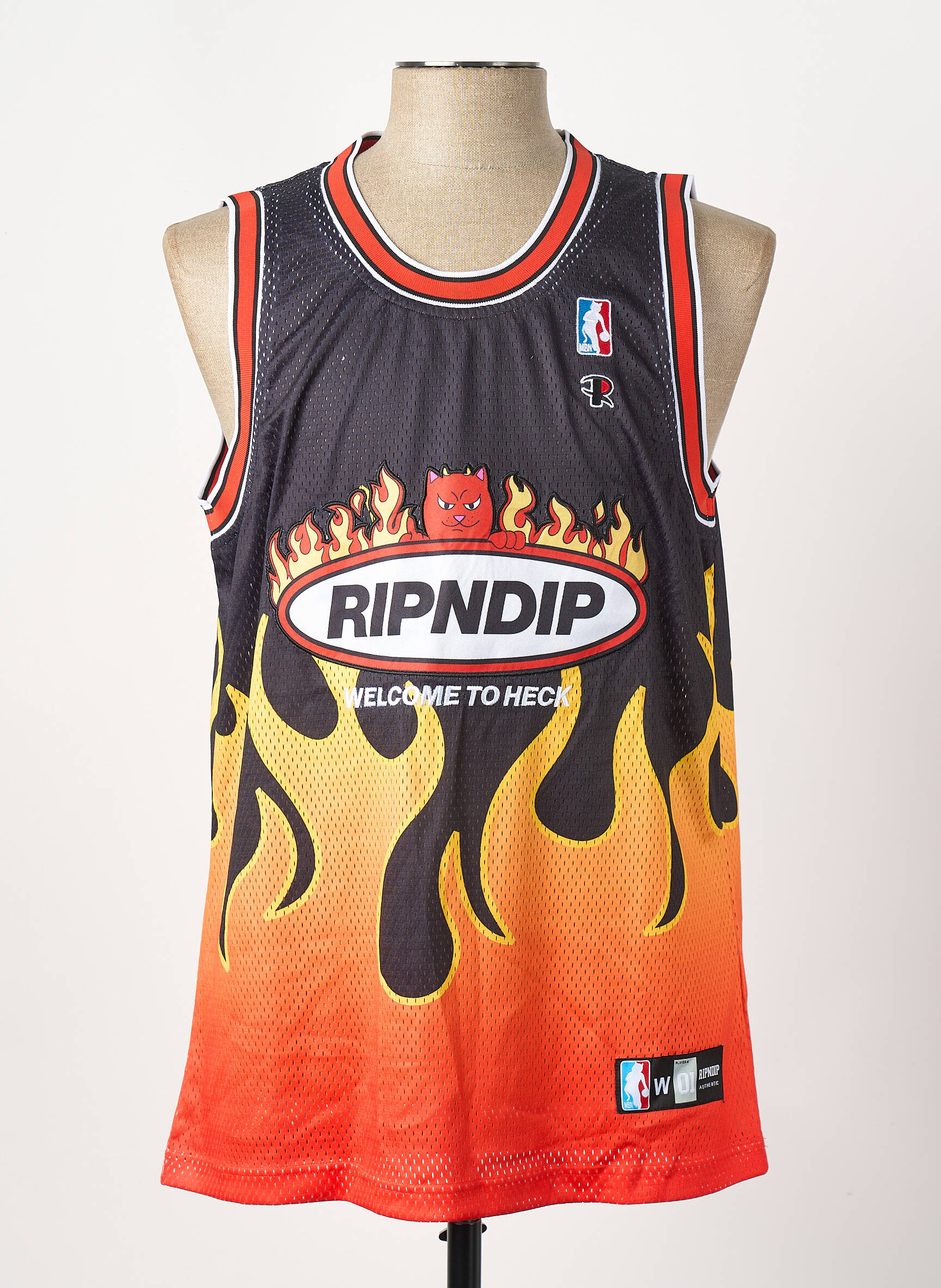 Marškiniai be rankovių juodas RIPNDIP vyras